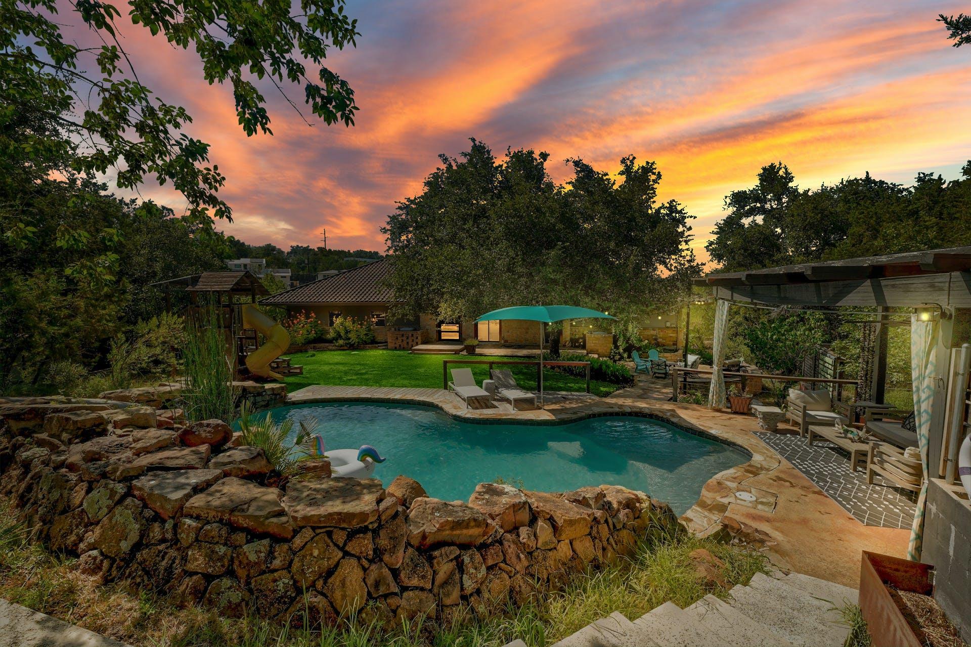 2001 Mestena Trl, Austin, TX 78733