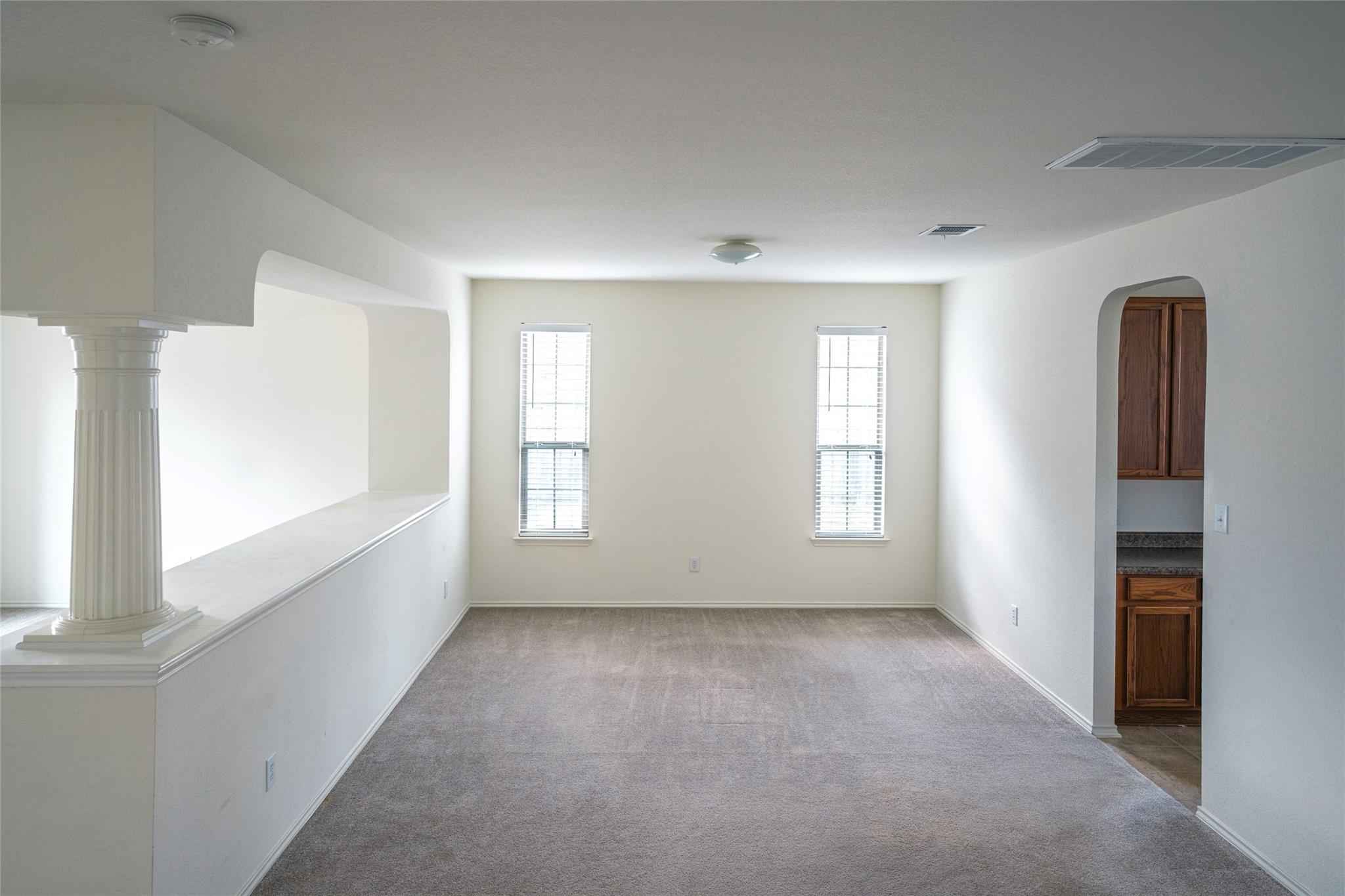 612 Dark Tree Ln, Round Rock, TX 78664