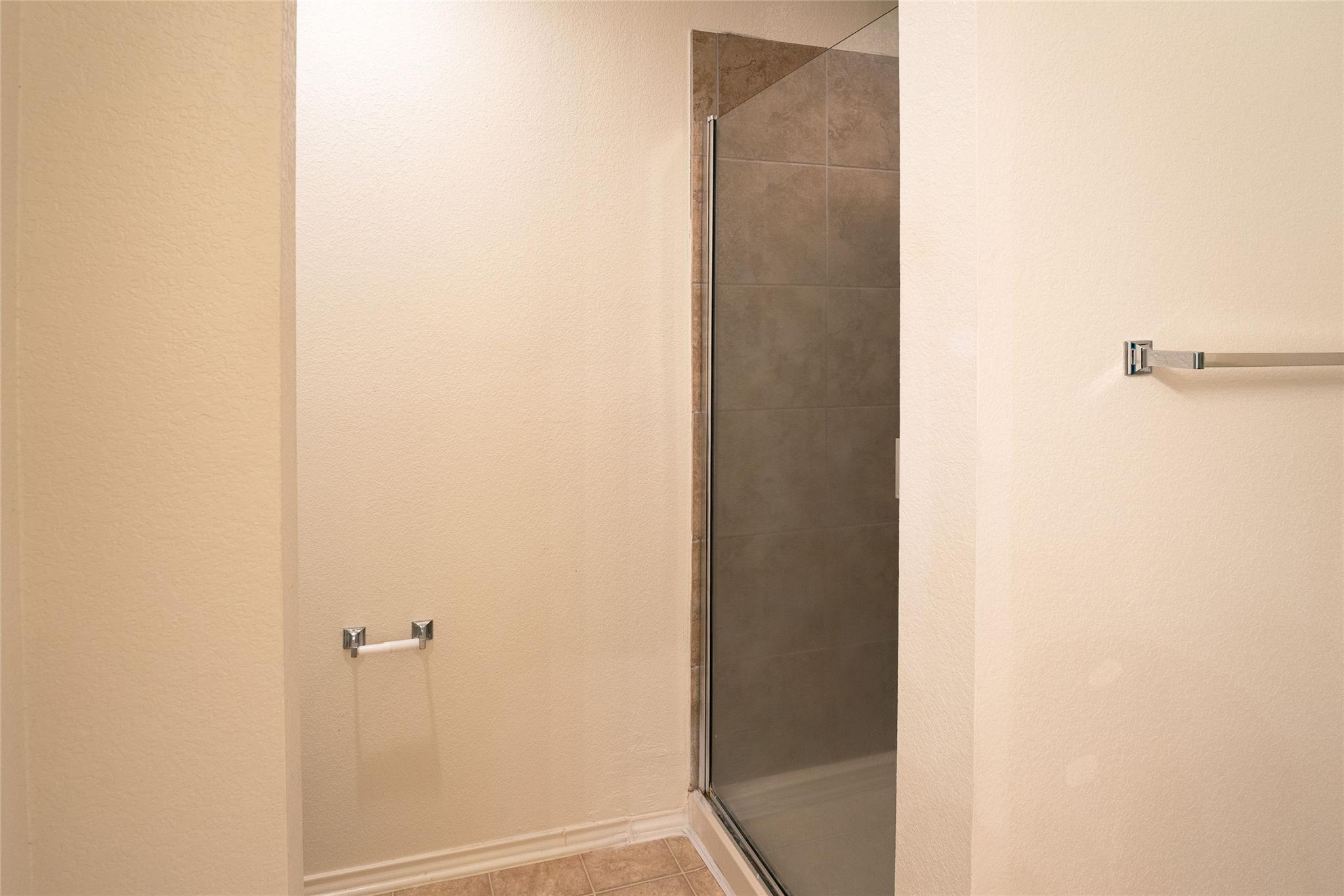 612 Dark Tree Ln, Round Rock, TX 78664