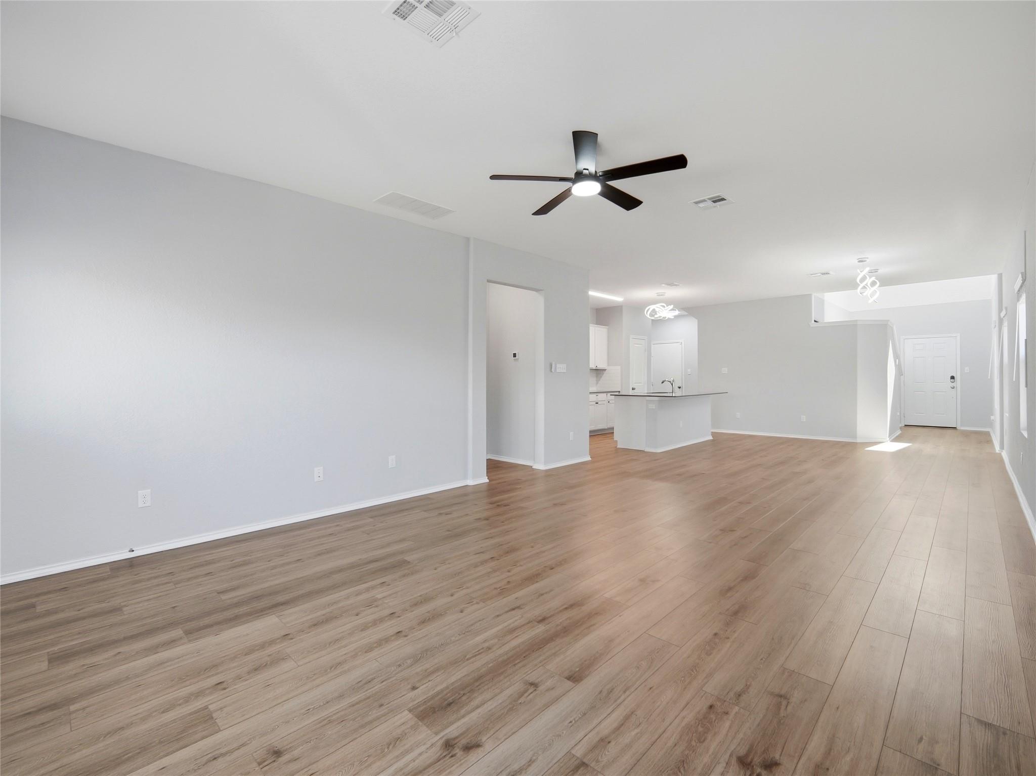 8014 Purple Aster Pass, Lago Vista, TX 78645