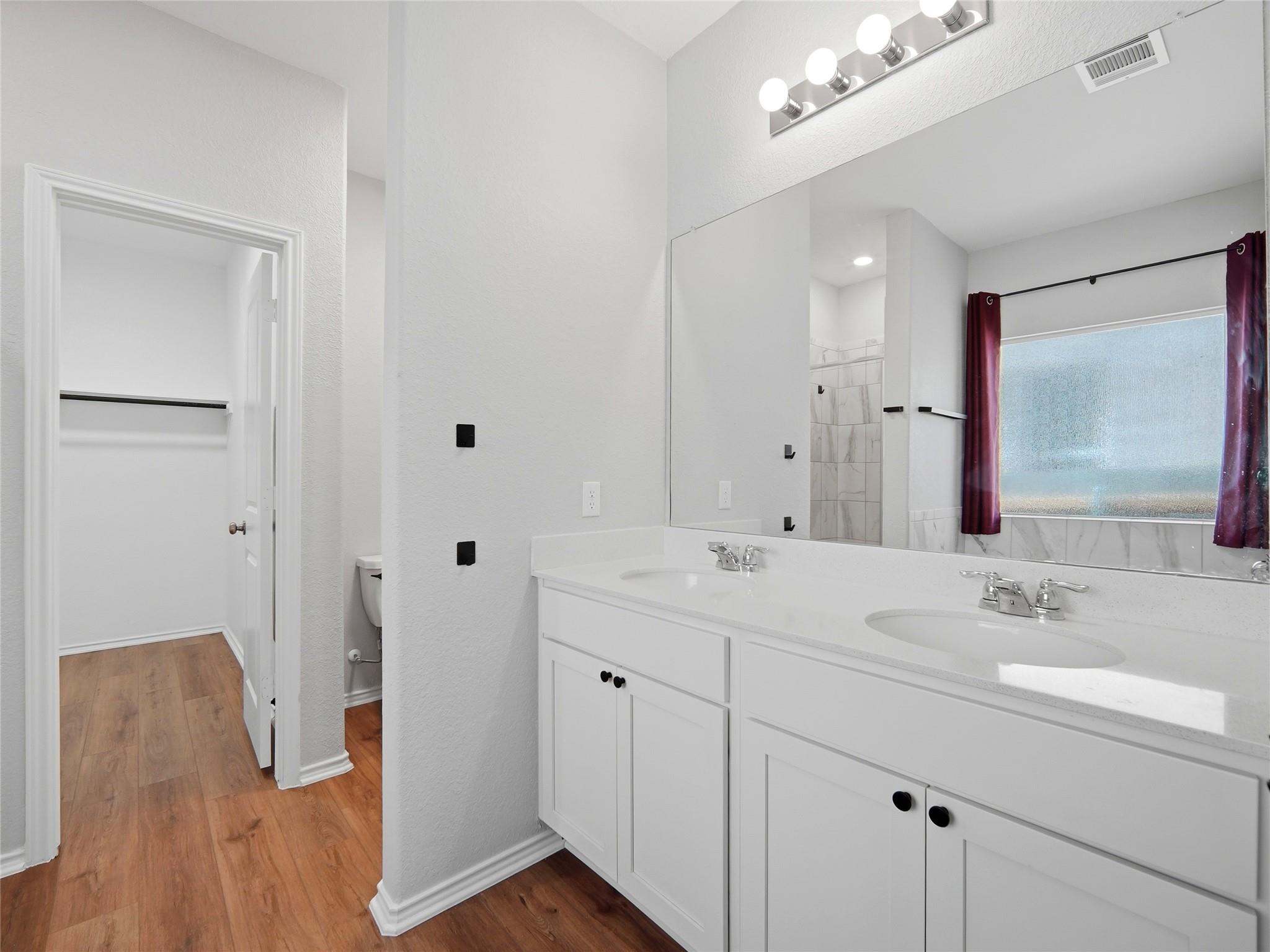 8014 Purple Aster Pass, Lago Vista, TX 78645