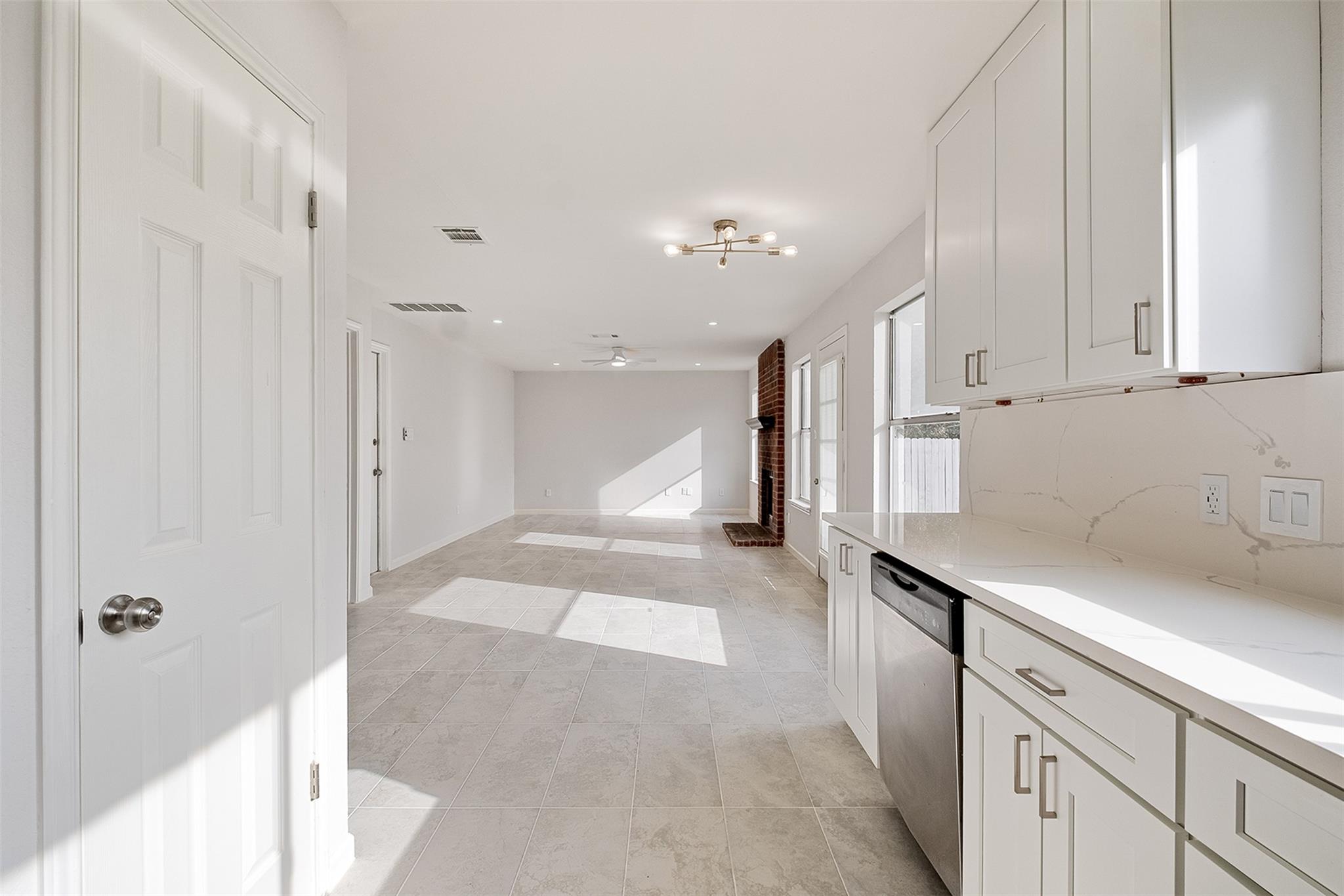 518 Tanner Trl, Pflugerville, TX 78660