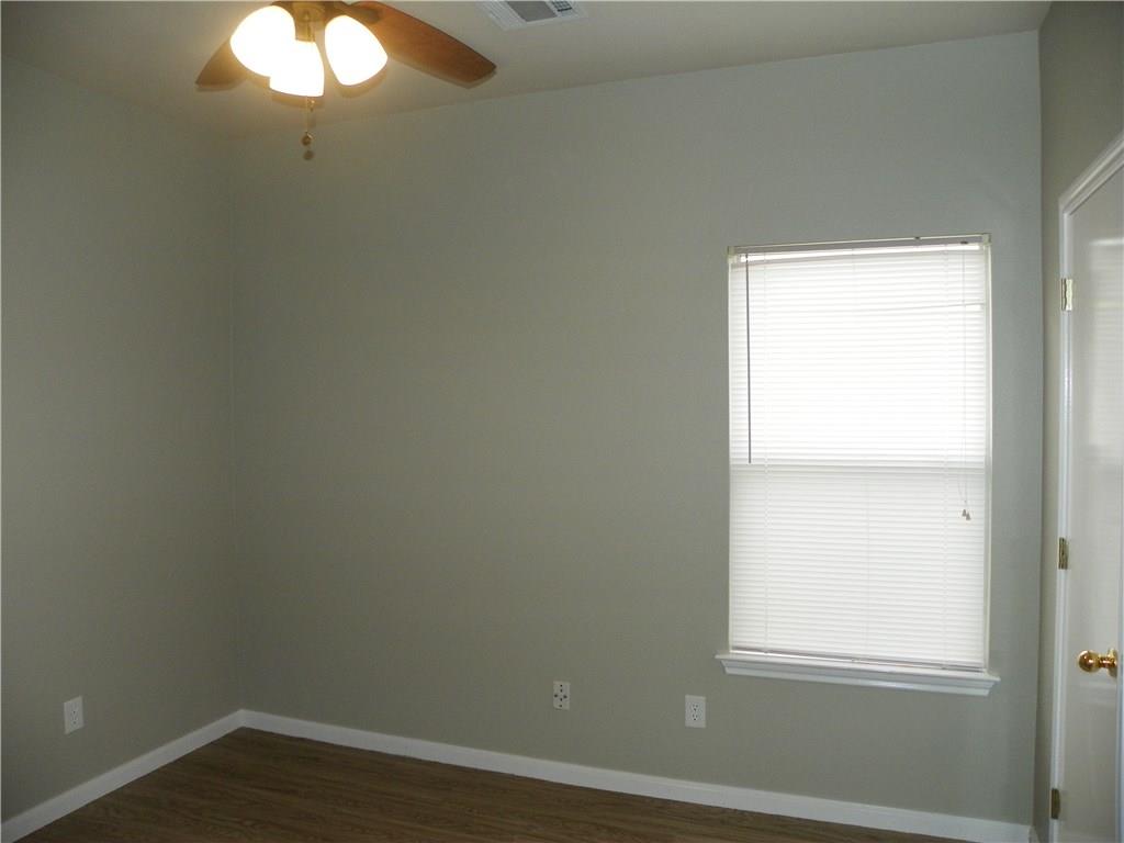 135 Marvin Cv, Hutto, TX 78634