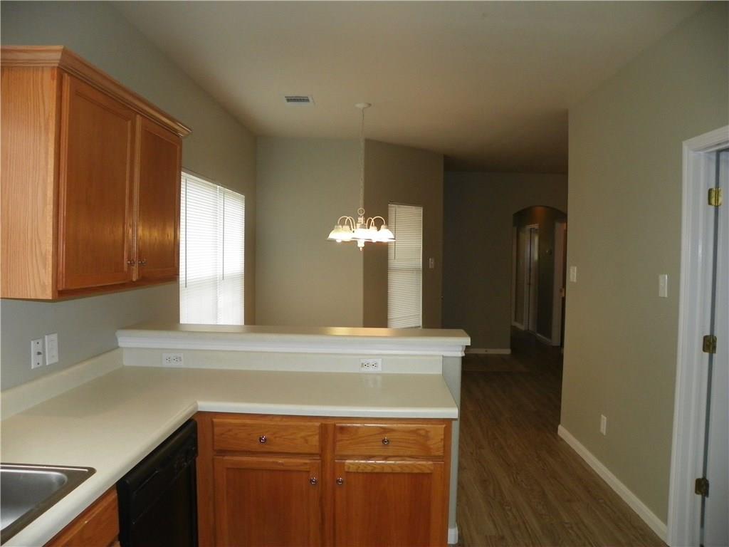 135 Marvin Cv, Hutto, TX 78634