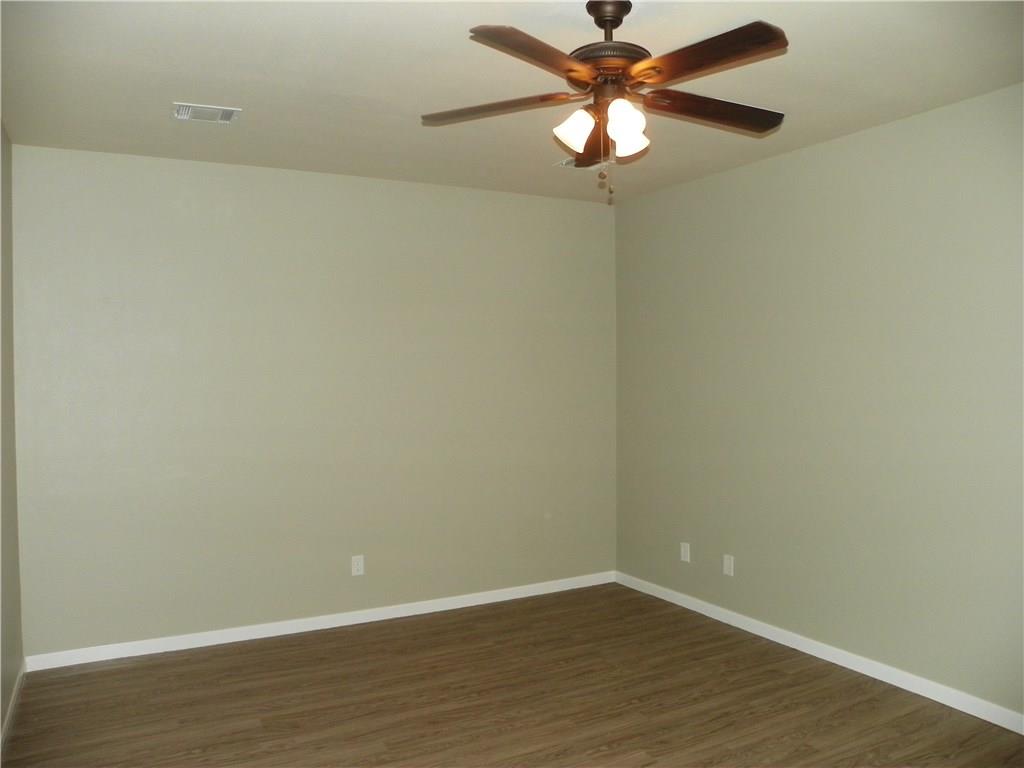 135 Marvin Cv, Hutto, TX 78634