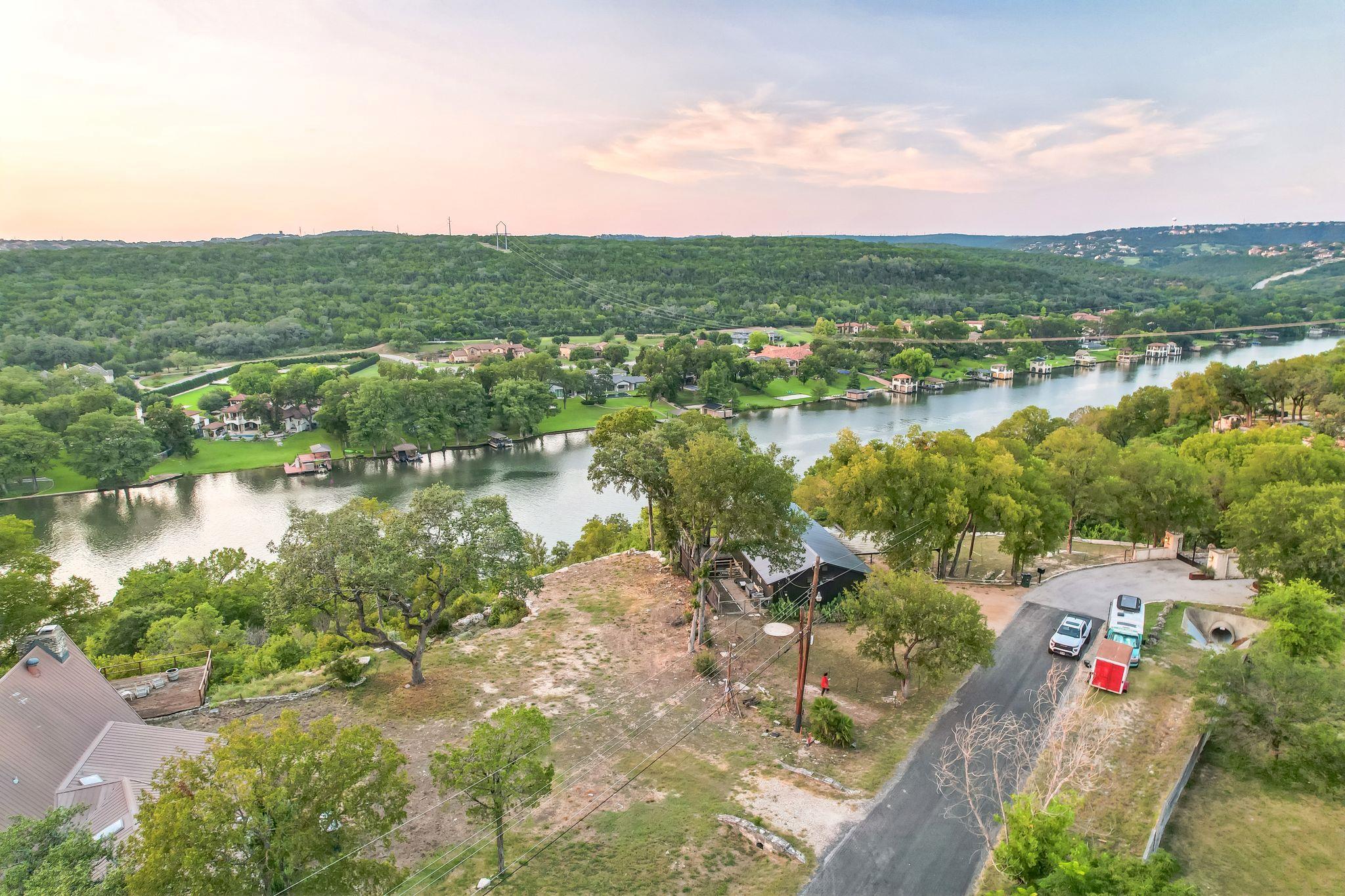 1808 Cliffwood Dr, Austin, TX 78733