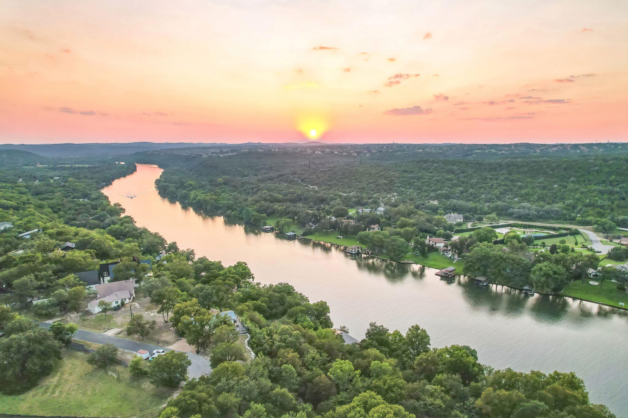 1808 Cliffwood Dr, Austin, TX 78733