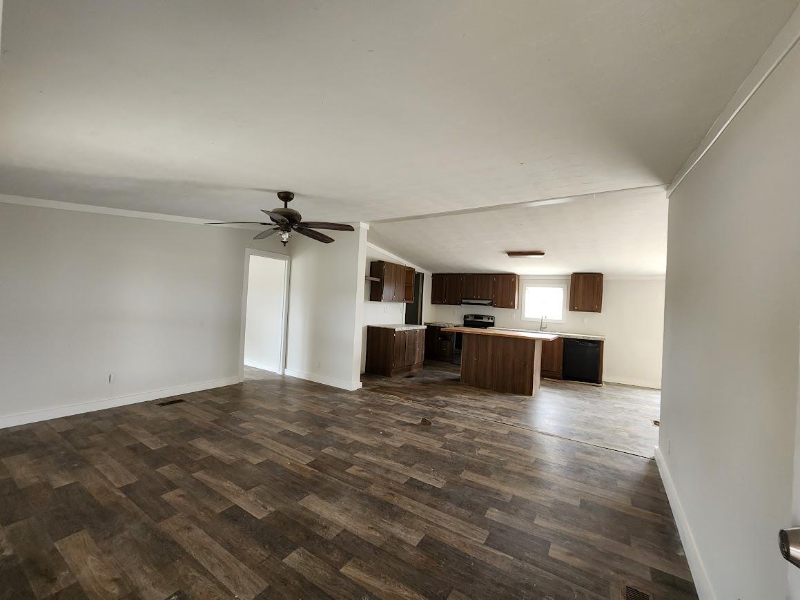 5632 Fm-1094, Sealy, TX 77474