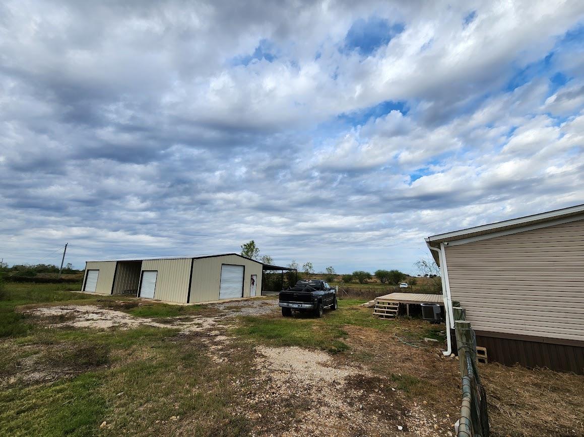 5632 Fm-1094, Sealy, TX 77474