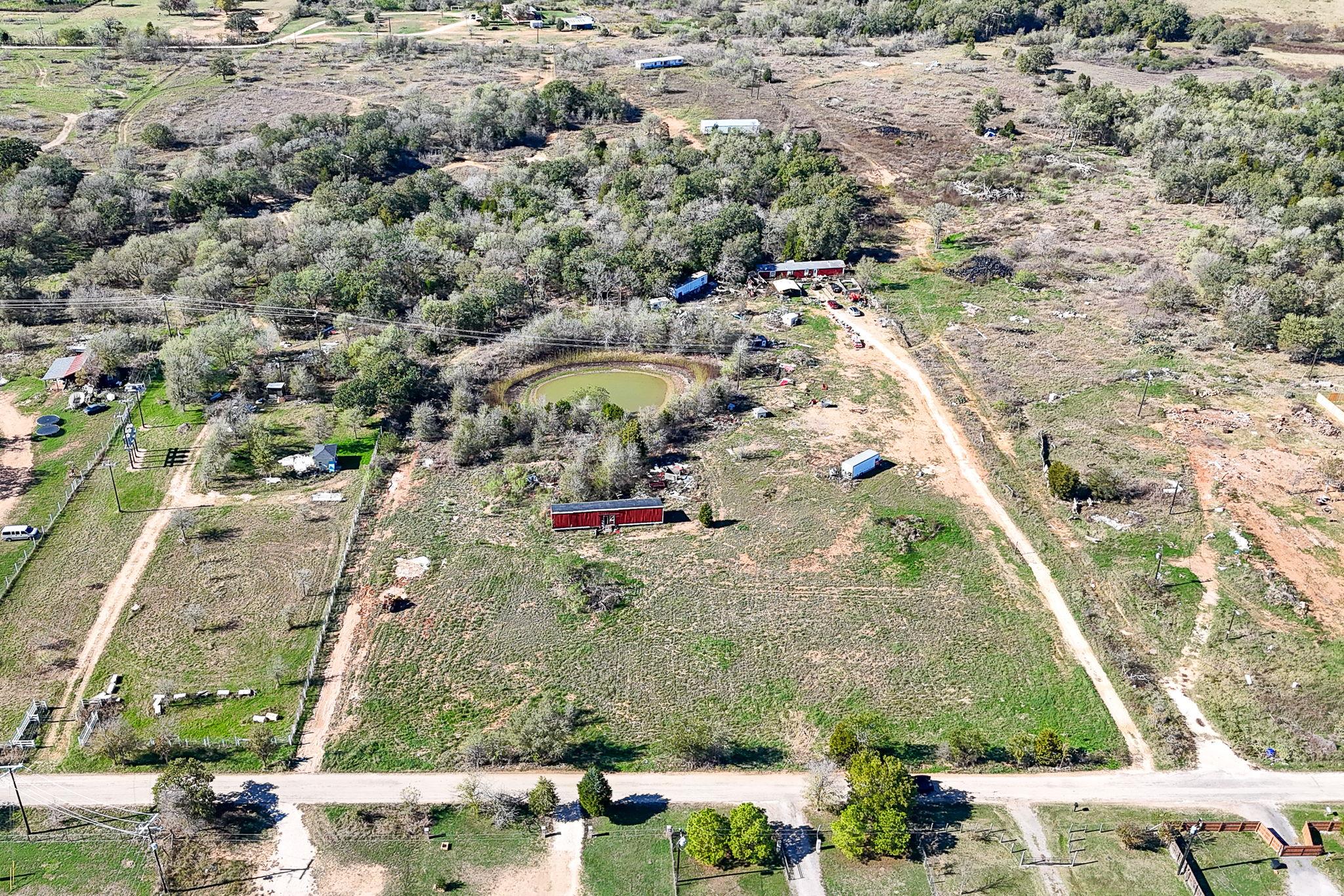 166 Norwood Ln, Elgin, TX 78621