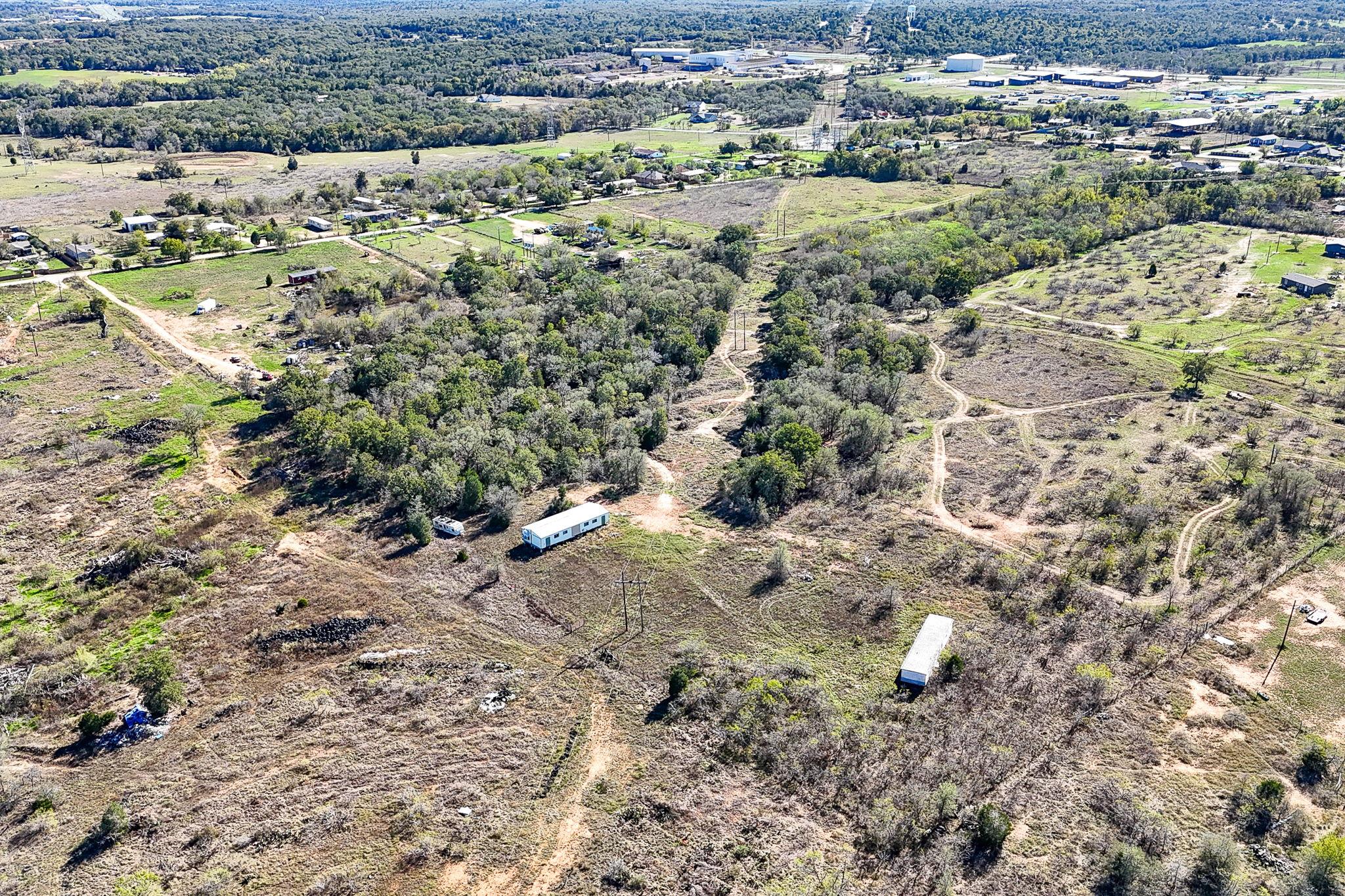 166 Norwood Ln, Elgin, TX 78621