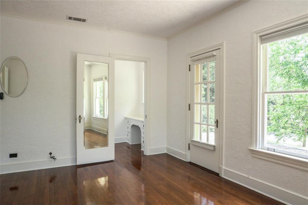 2301 Enfield Rd, Austin, TX 78703