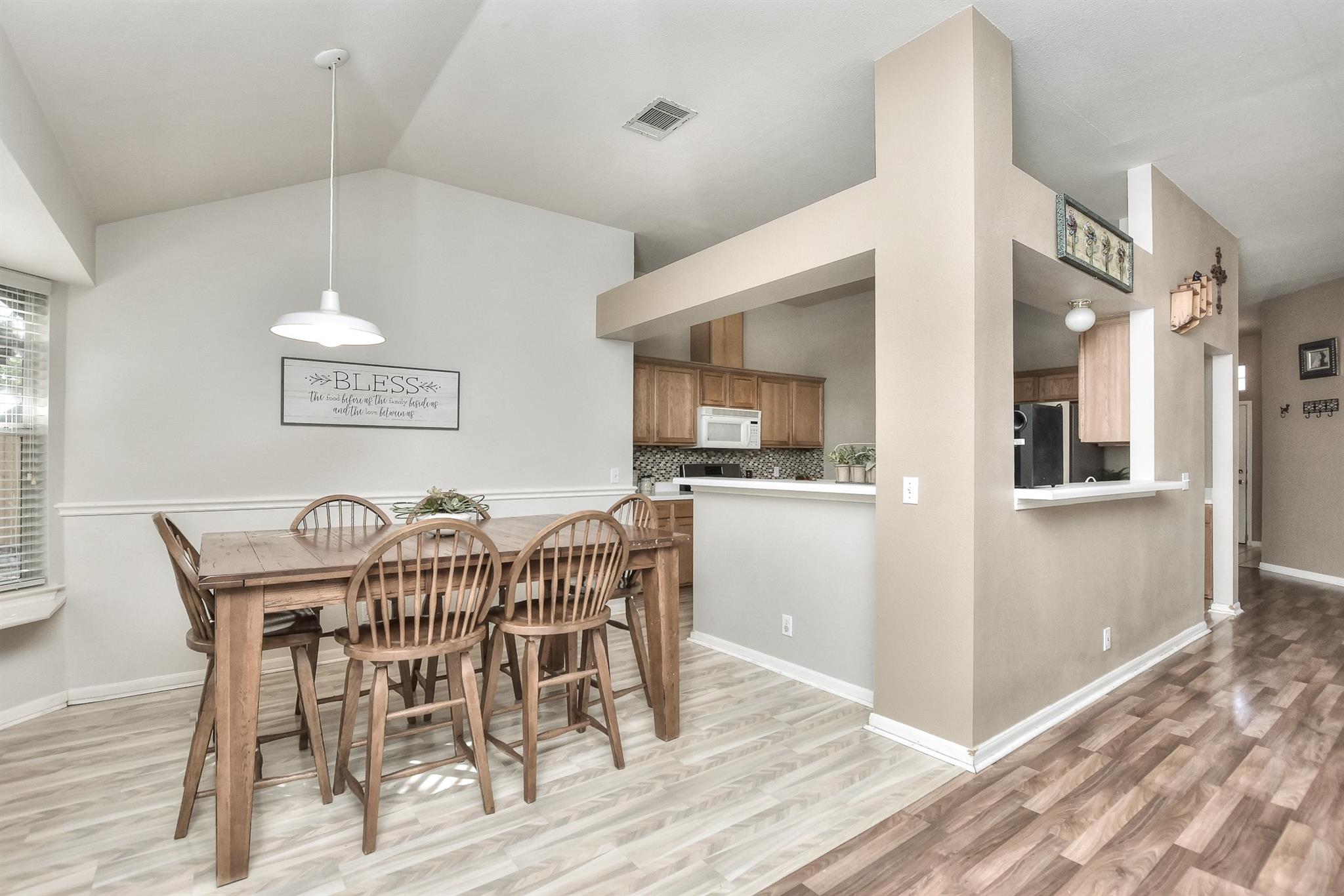 1503 Barcus Dr, Georgetown, TX 78626