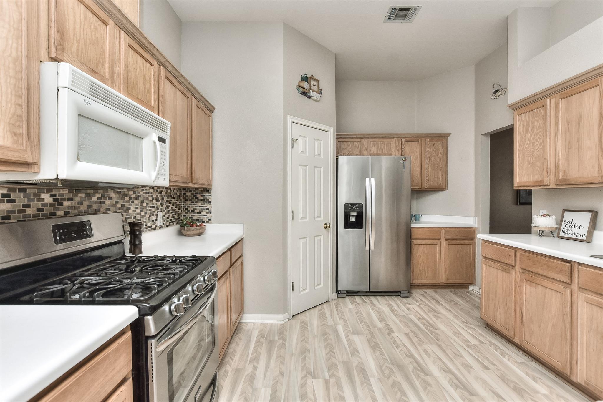 1503 Barcus Dr, Georgetown, TX 78626