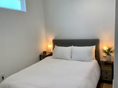 6100 Ponca St # 2, Austin, TX 78741