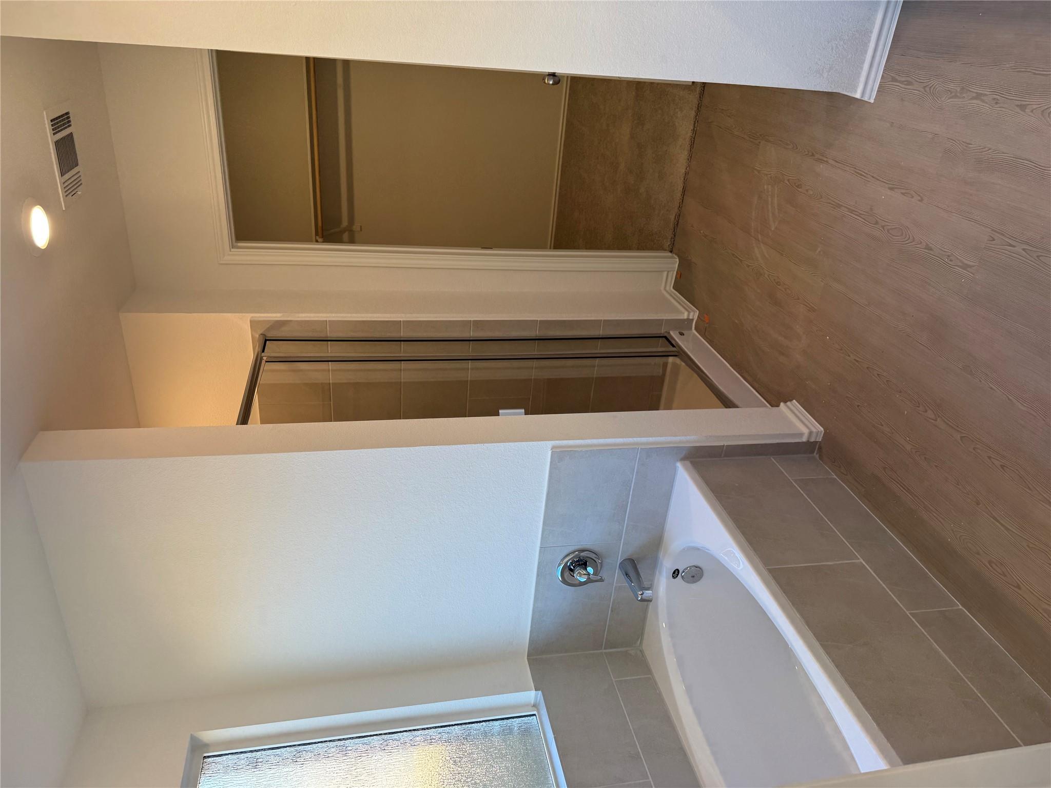 117 Donnington Dr, Hutto, TX 78634