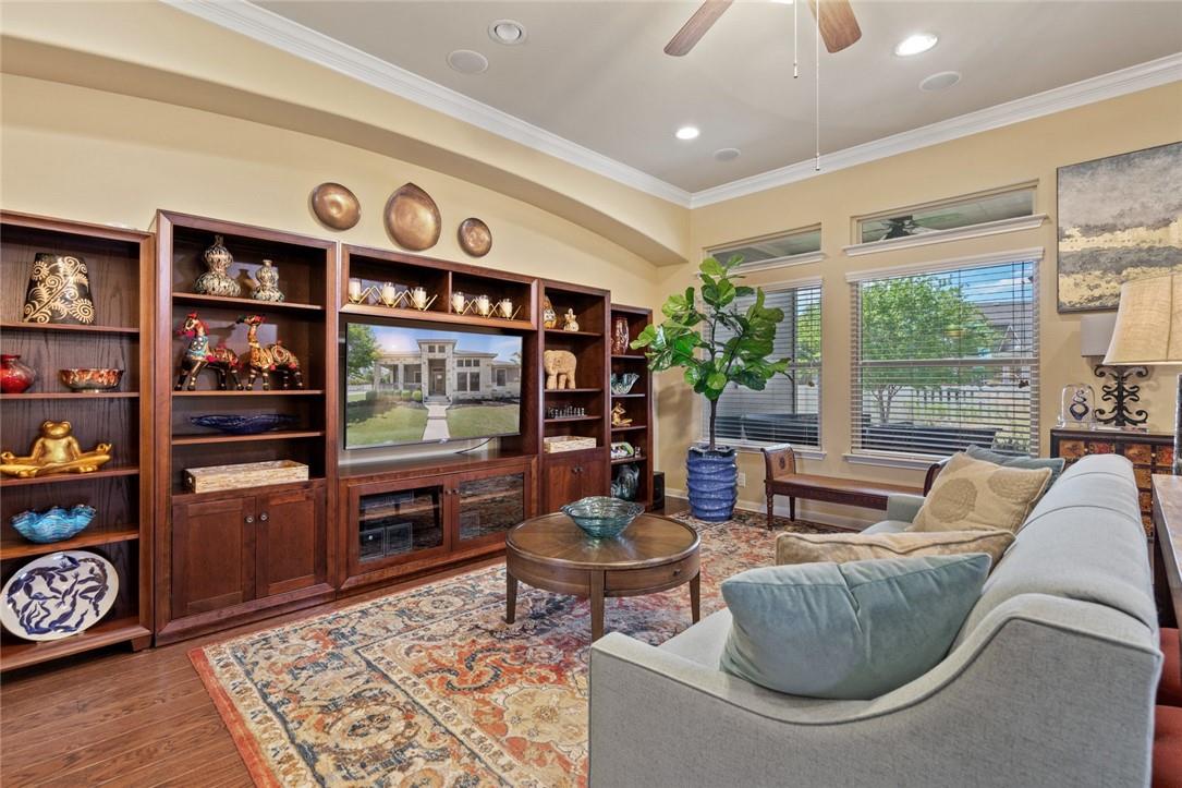 1901 Discovery Blvd, Cedar Park, TX 78613