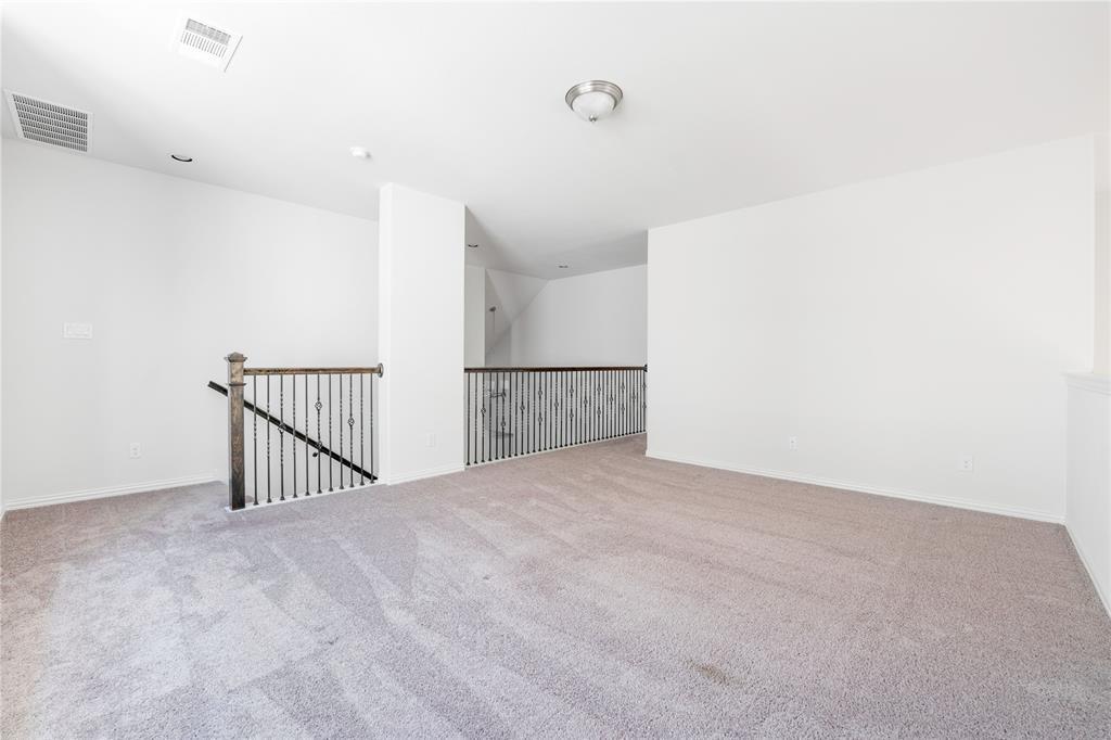 2533 Milan Meadows Dr, Leander, TX 78641