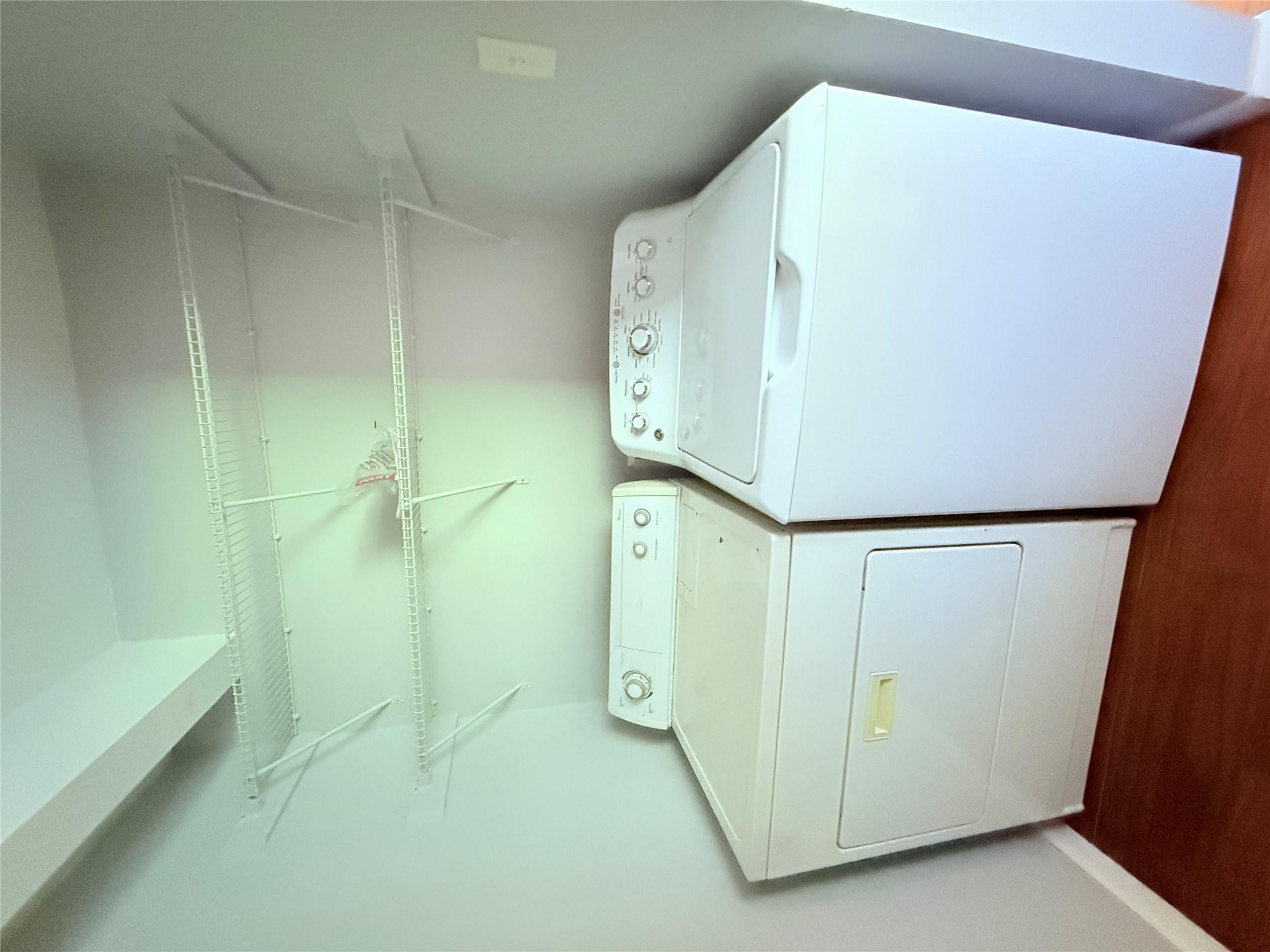 914 Beaver Trl # B, Austin, TX 78746