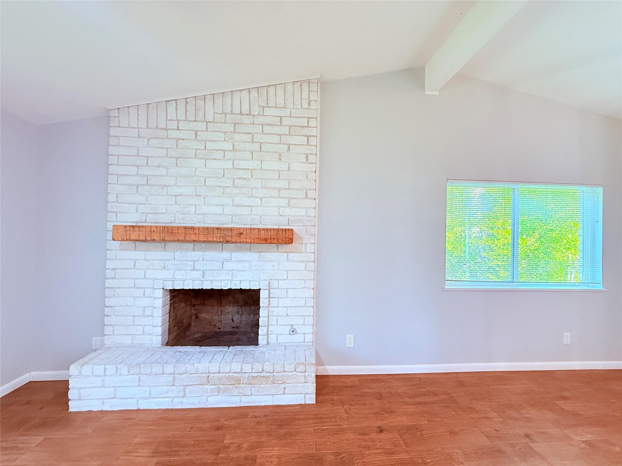 914 Beaver Trl # B, Austin, TX 78746