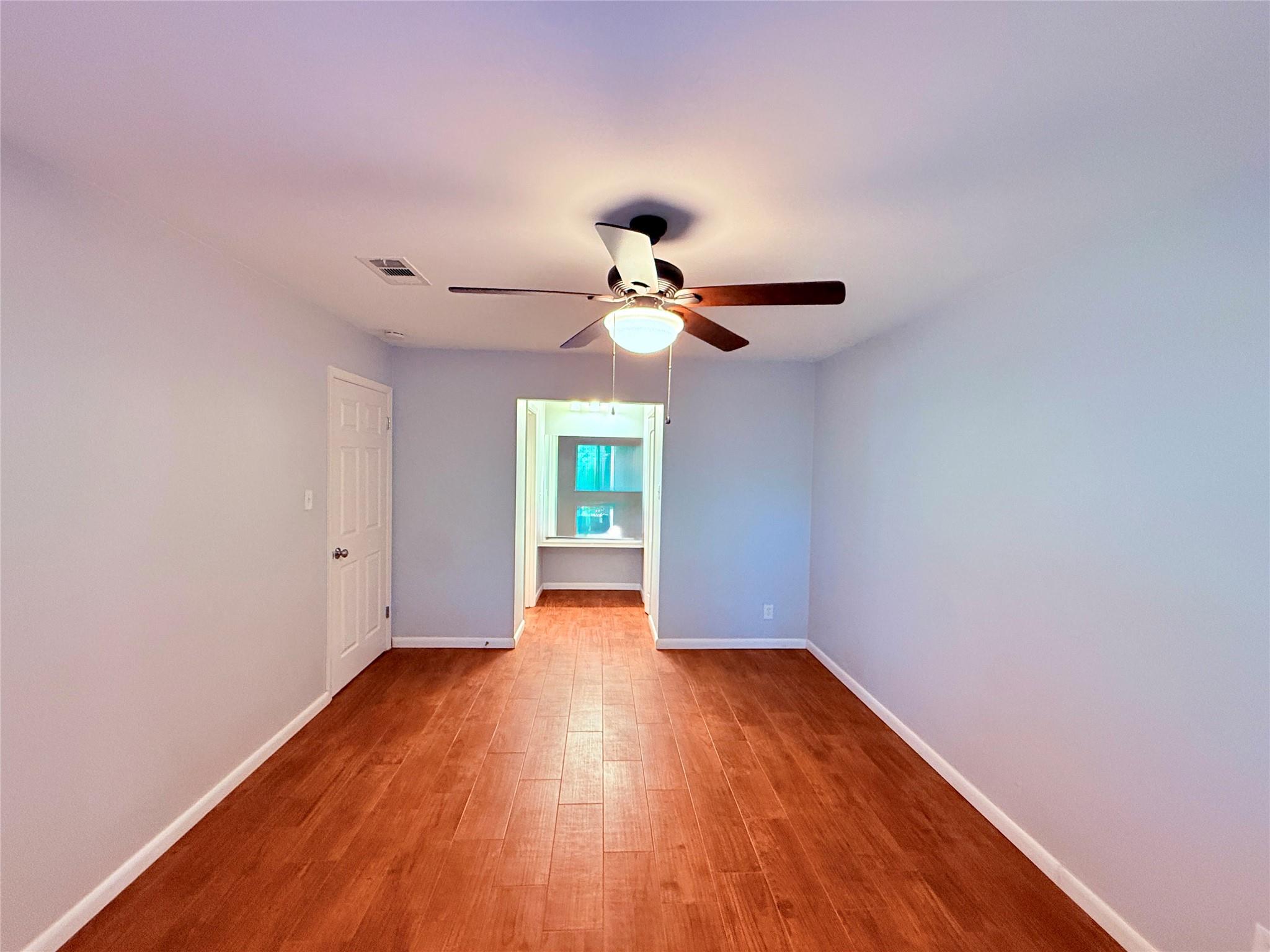 914 Beaver Trl # B, Austin, TX 78746