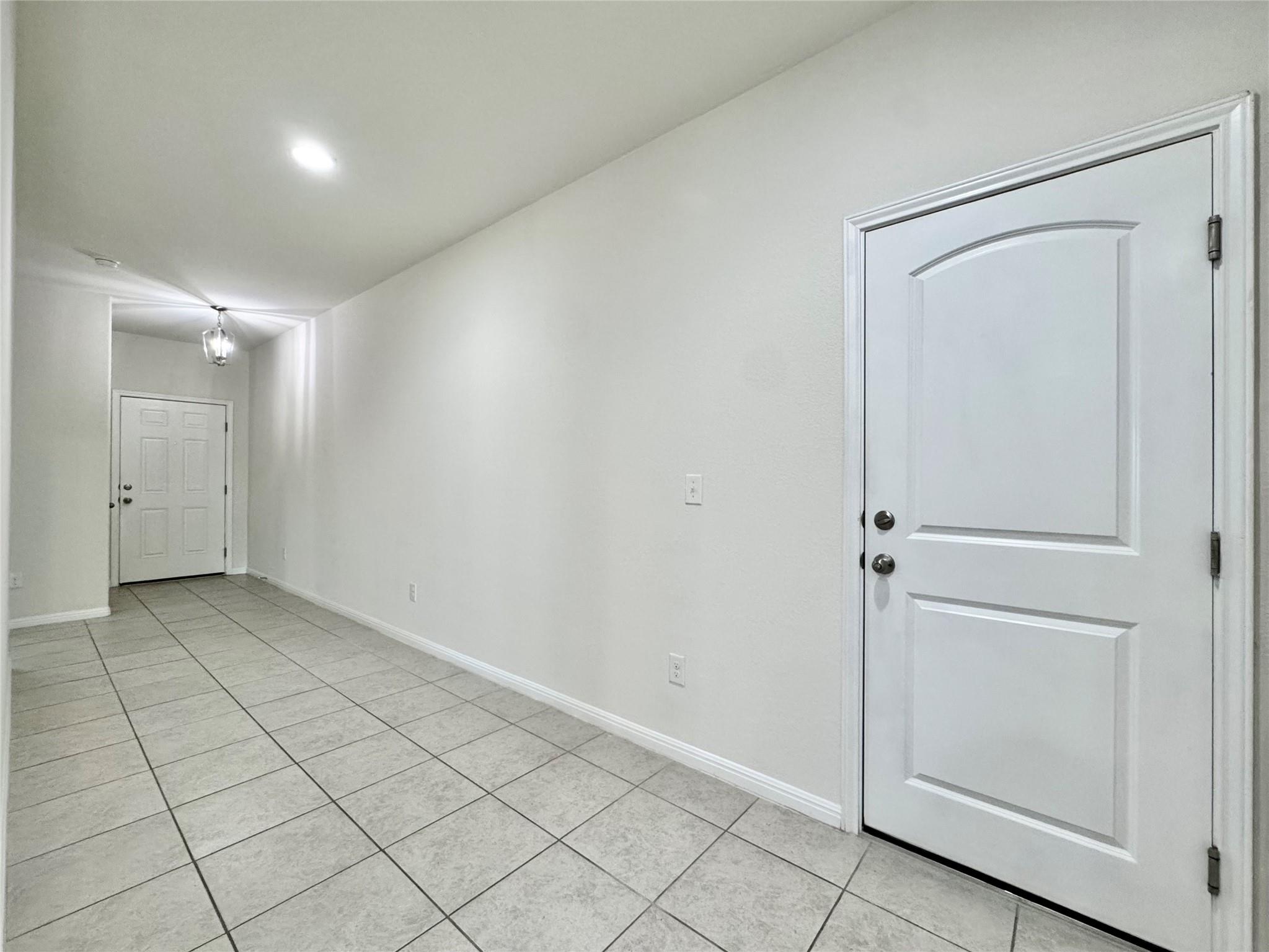 320 E La Escalera Dr, Leander, TX 78641