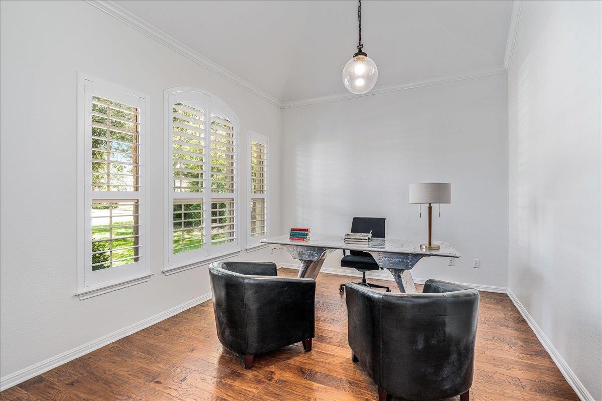 8113 Via Verde Dr, Austin, TX 78739