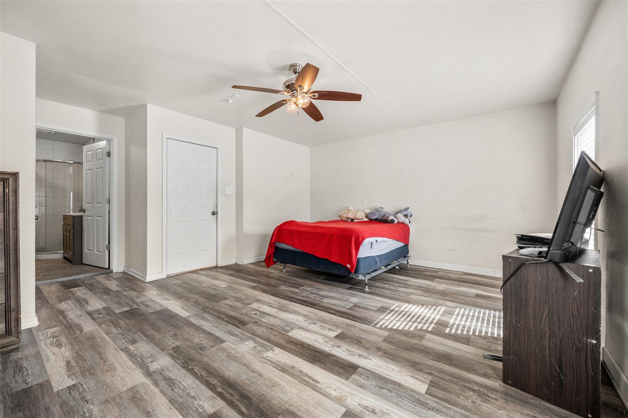 239 County Road 3377, Kempner, TX 76539