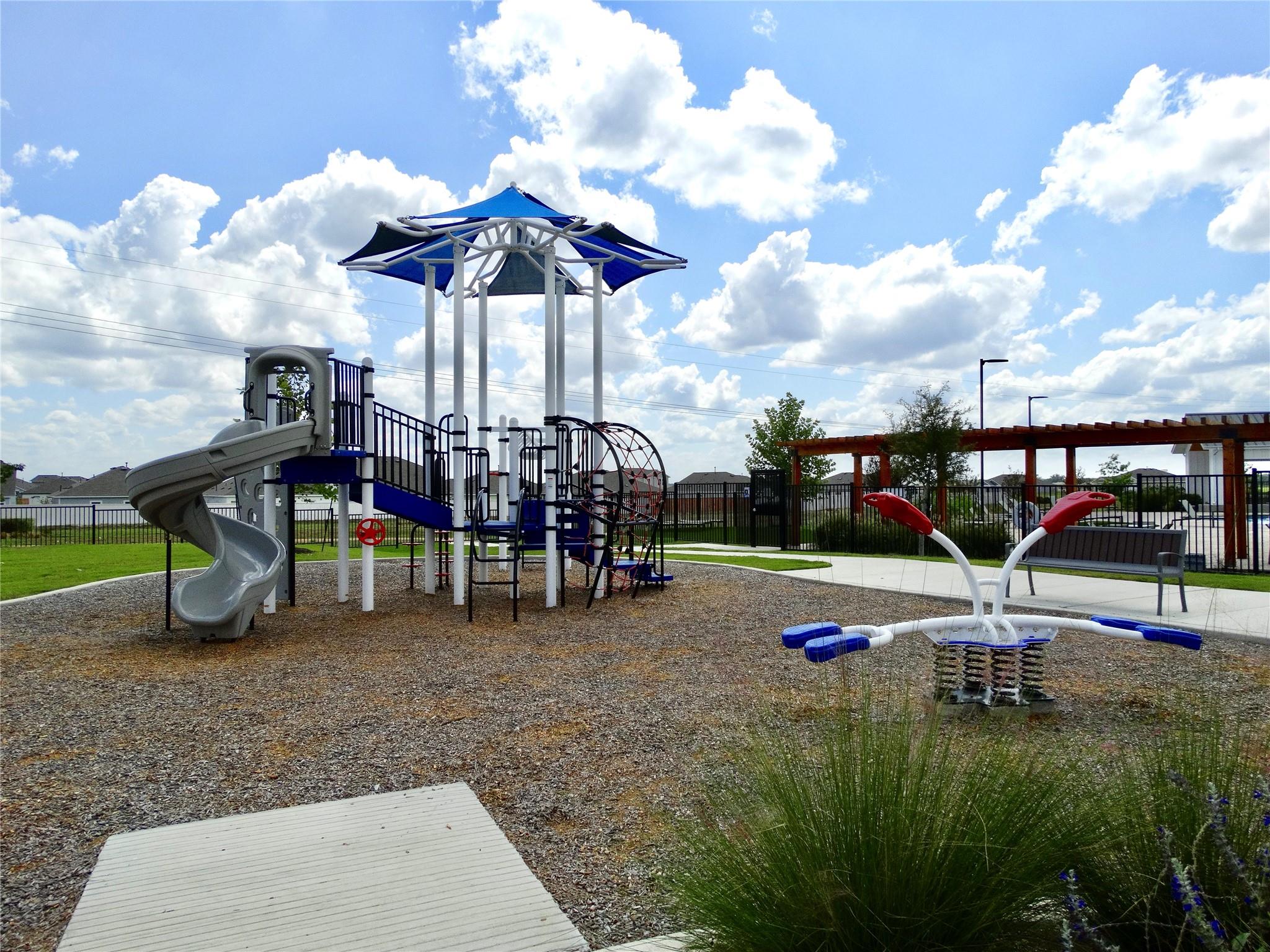 370 Hortus Dr, Kyle, TX 78640