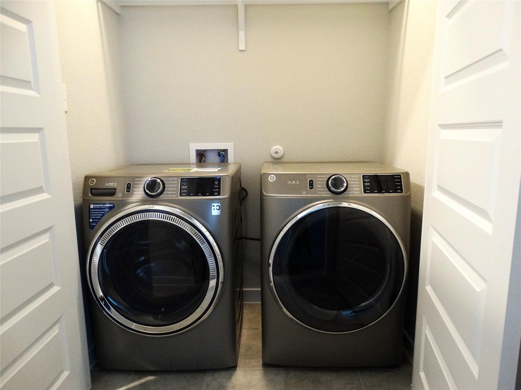 370 Hortus Dr, Kyle, TX 78640