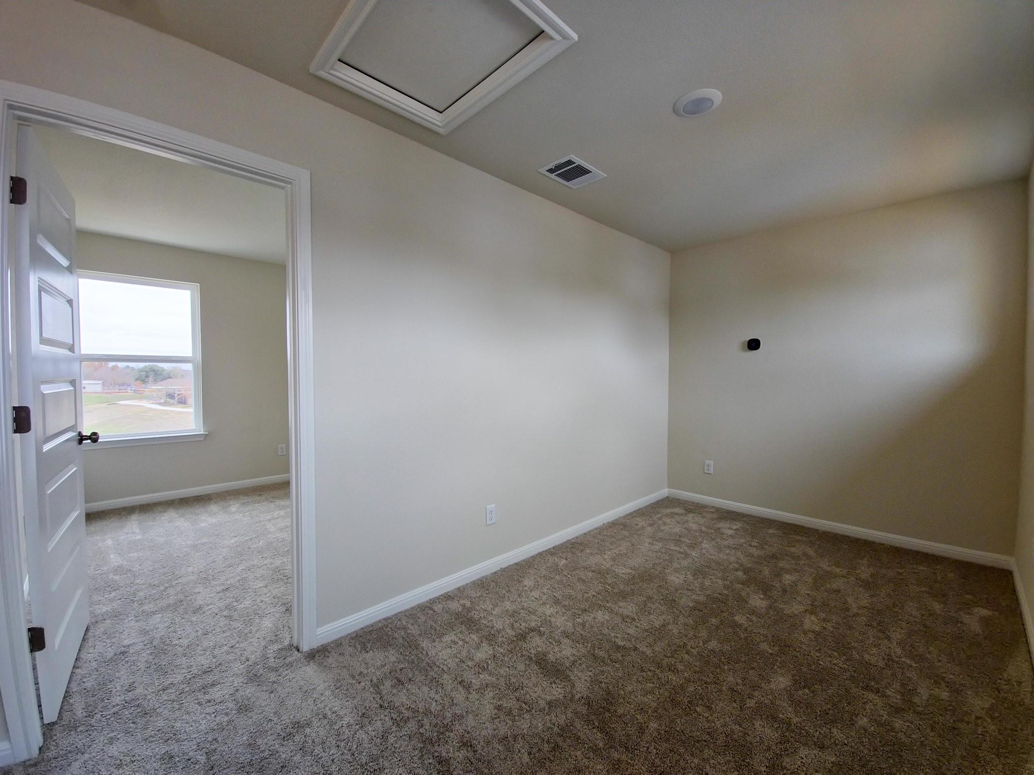 2402 Amara Levi Ln, Round Rock, TX 78665