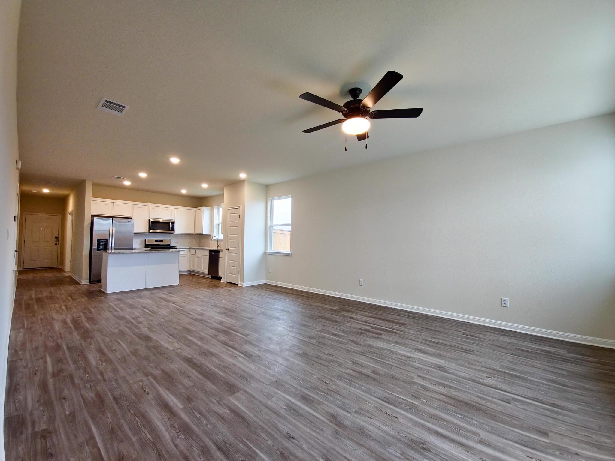 2402 Amara Levi Ln, Round Rock, TX 78665