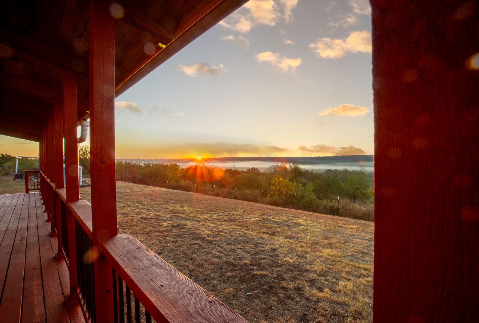 12516 Wire Rd, Leander, TX 78641