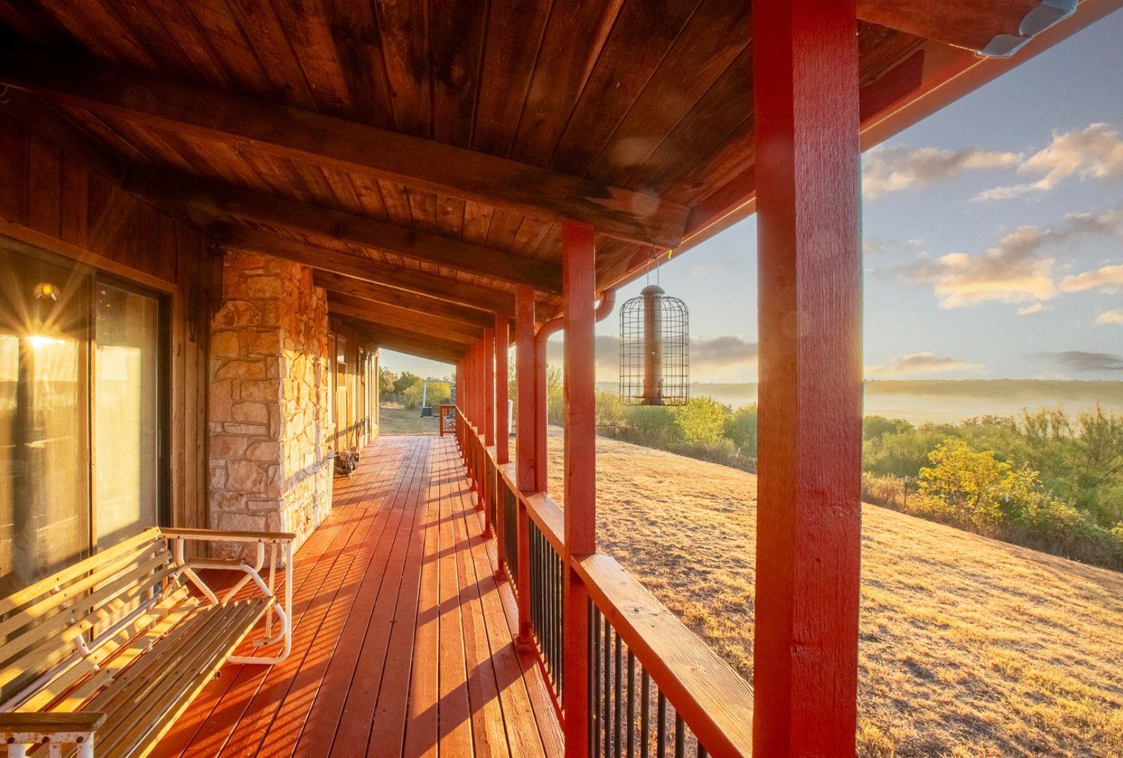 12516 Wire Rd, Leander, TX 78641