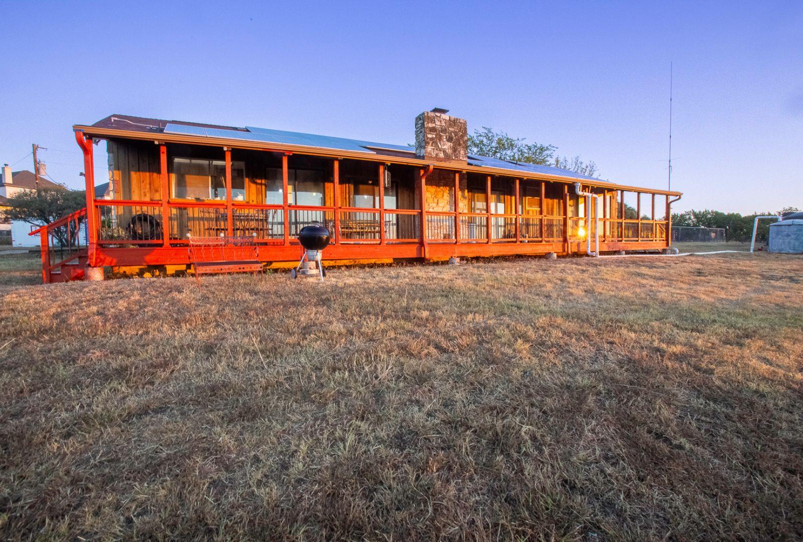 12516 Wire Rd, Leander, TX 78641