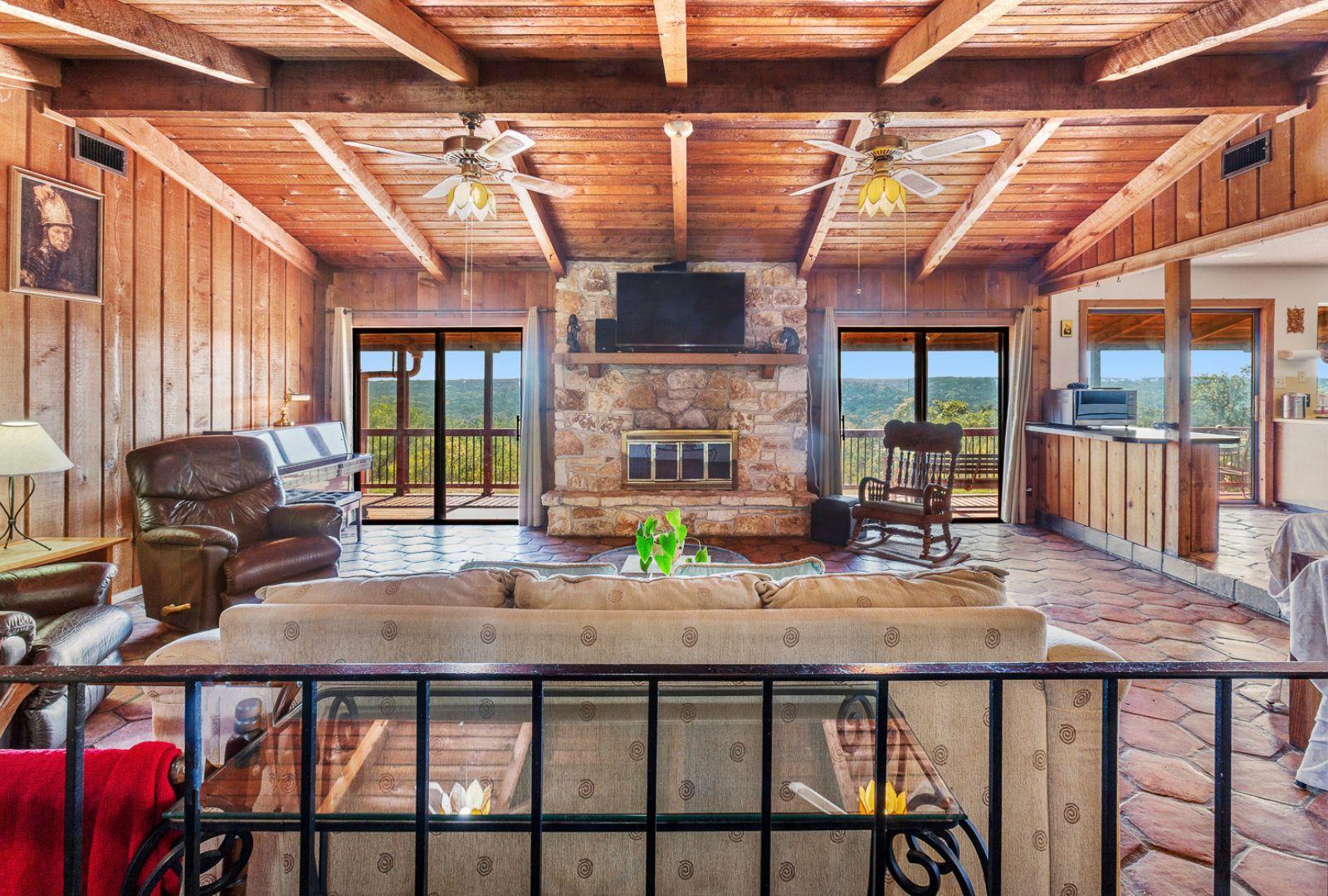 12516 Wire Rd, Leander, TX 78641