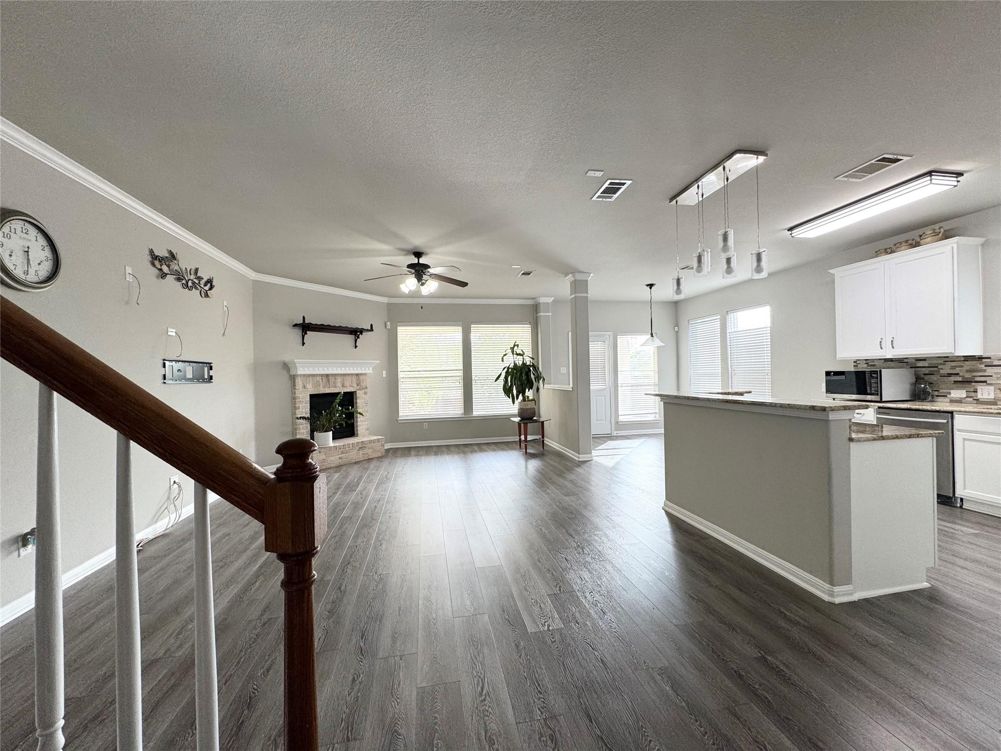 13004 Kenswick Dr, Austin, TX 78753