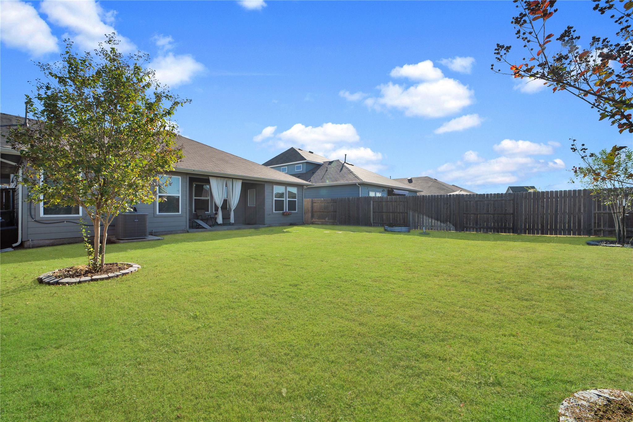 120 Rosa Rd, San Marcos, TX 78666