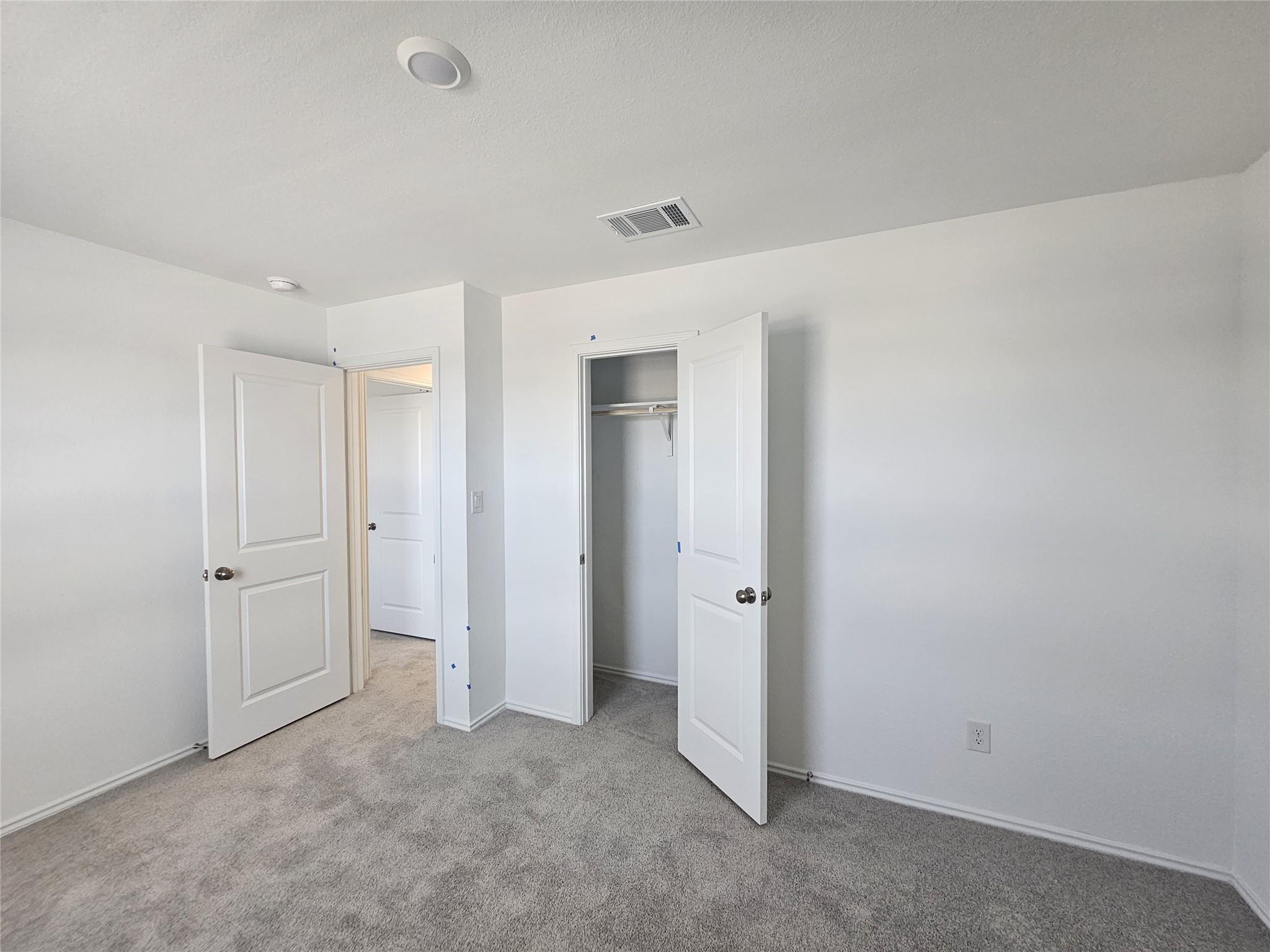 2308 Blizzard Dr, Lockhart, TX 78644