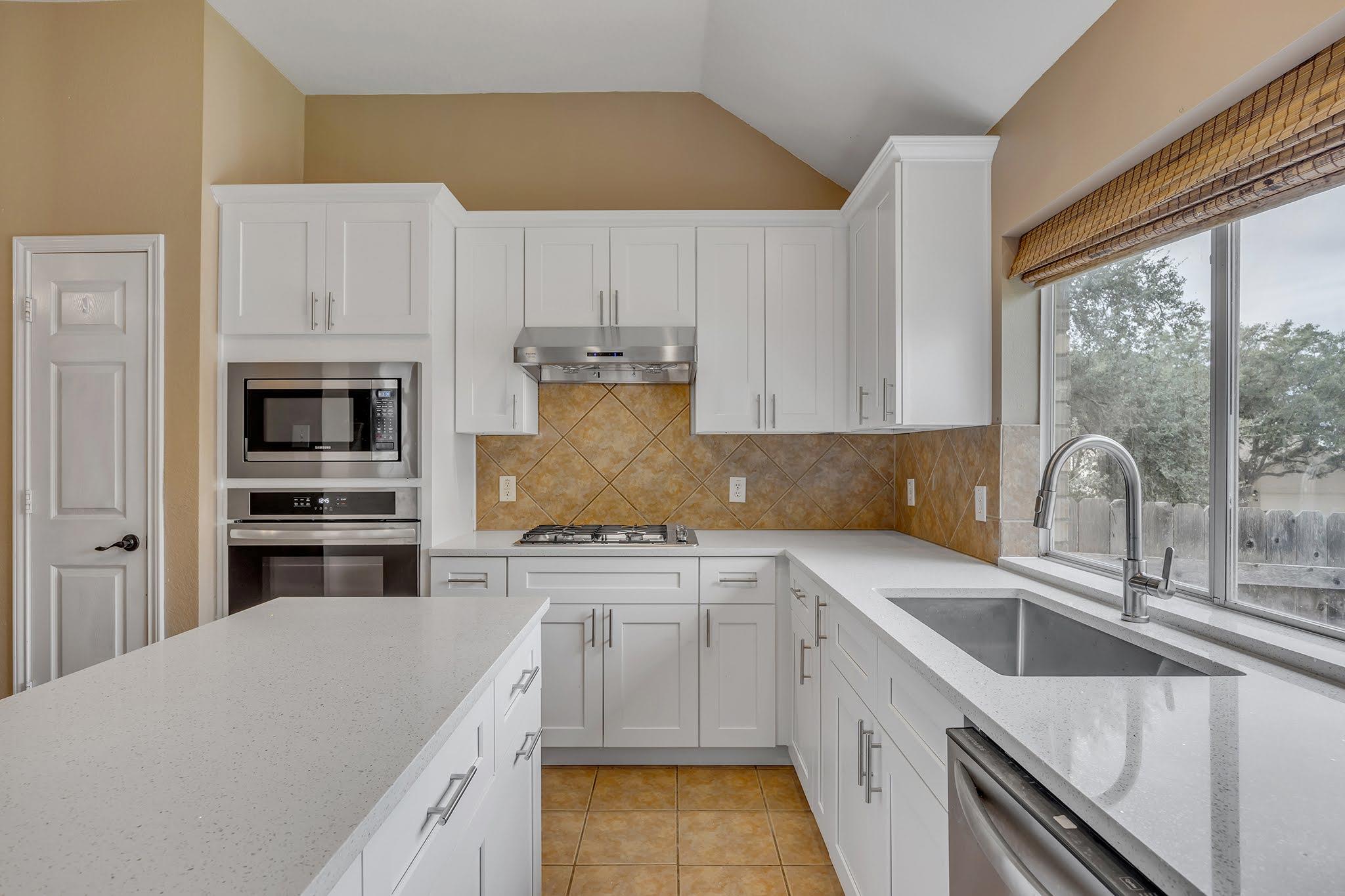 2726 Grimes Ranch Rd, Austin, TX 78732