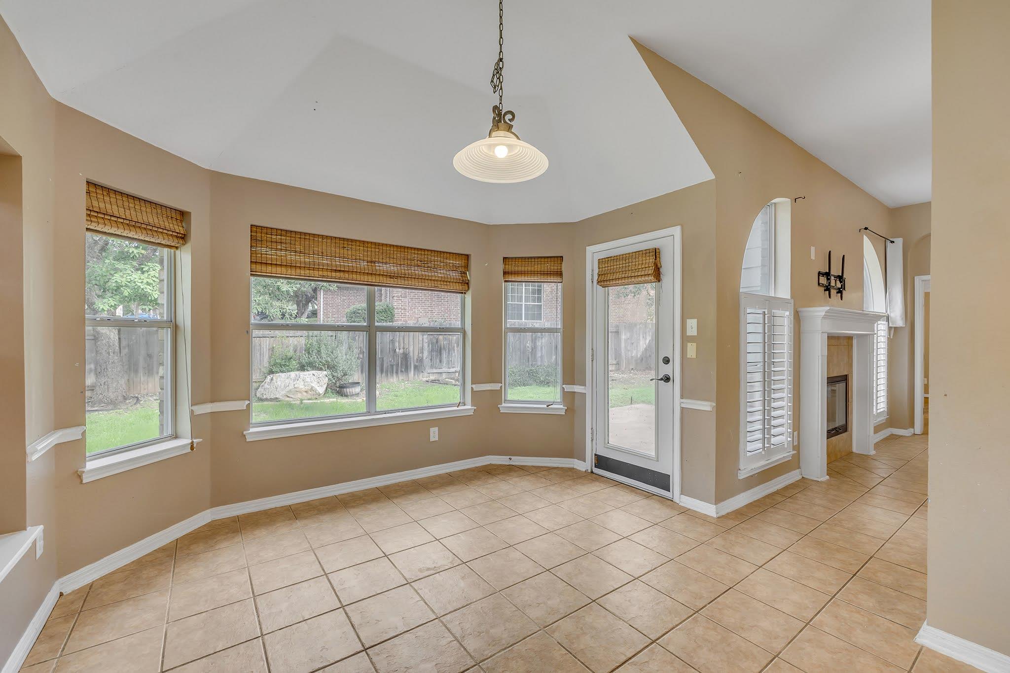 2726 Grimes Ranch Rd, Austin, TX 78732