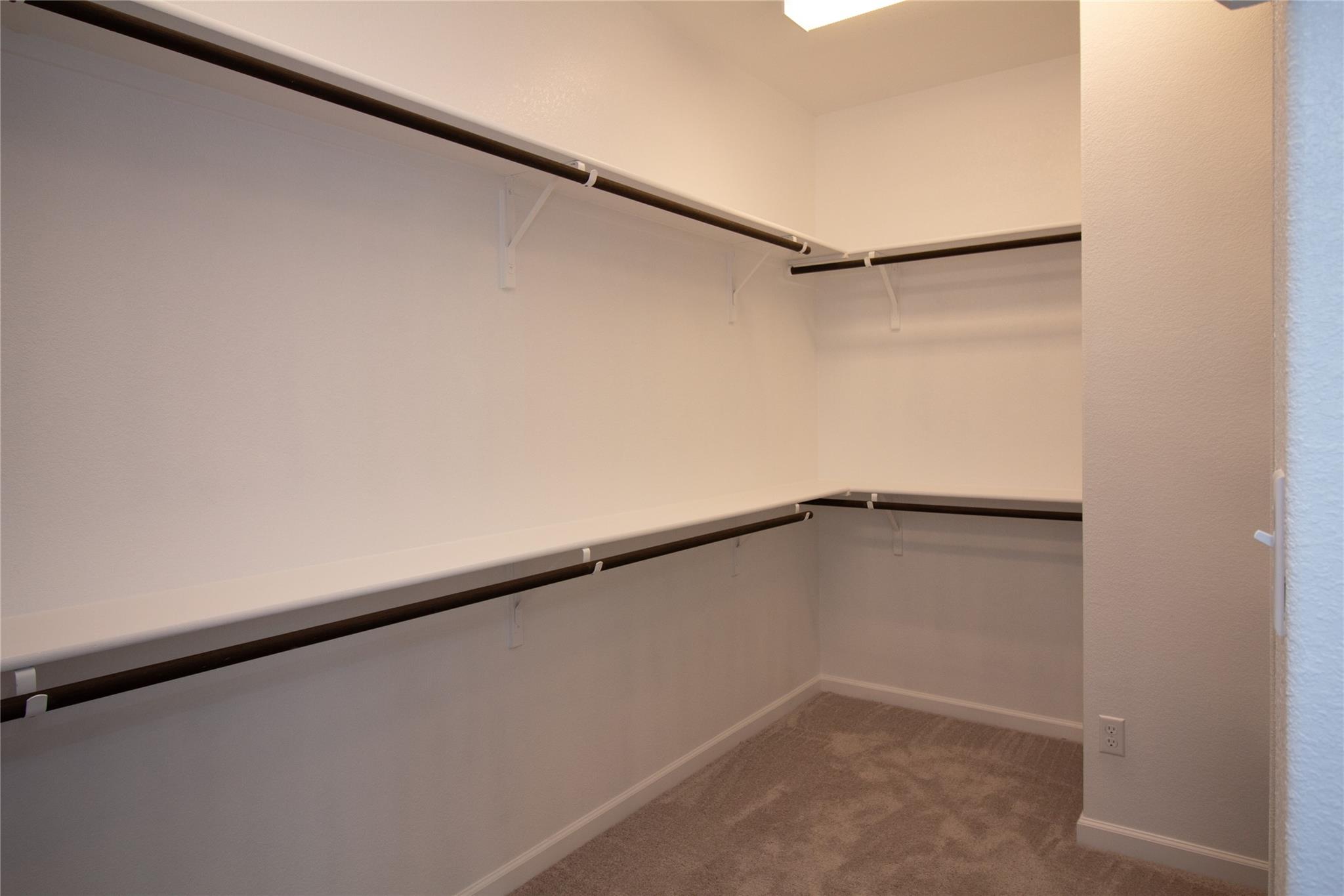 105 Stone fork Ln, Hutto, TX 78634