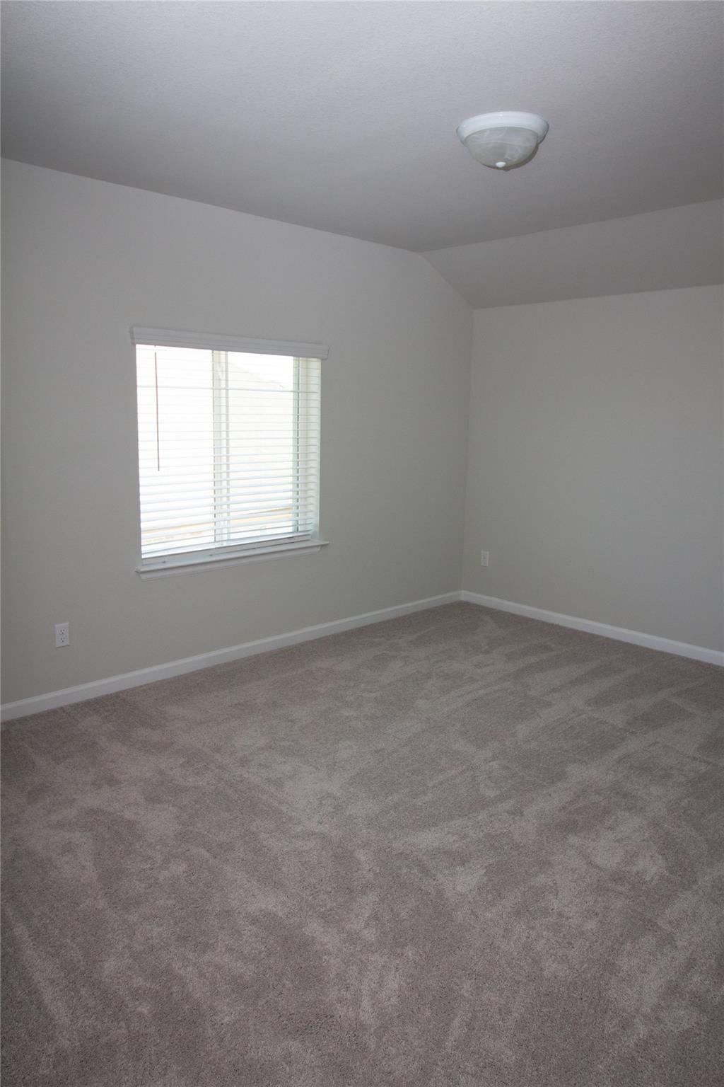 105 Stone fork Ln, Hutto, TX 78634