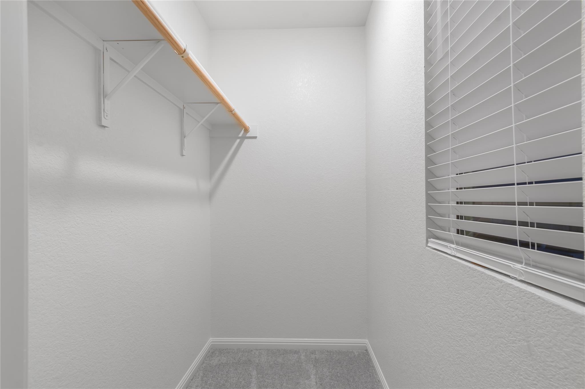 337 Wedemeyer St, Taylor, TX 76574