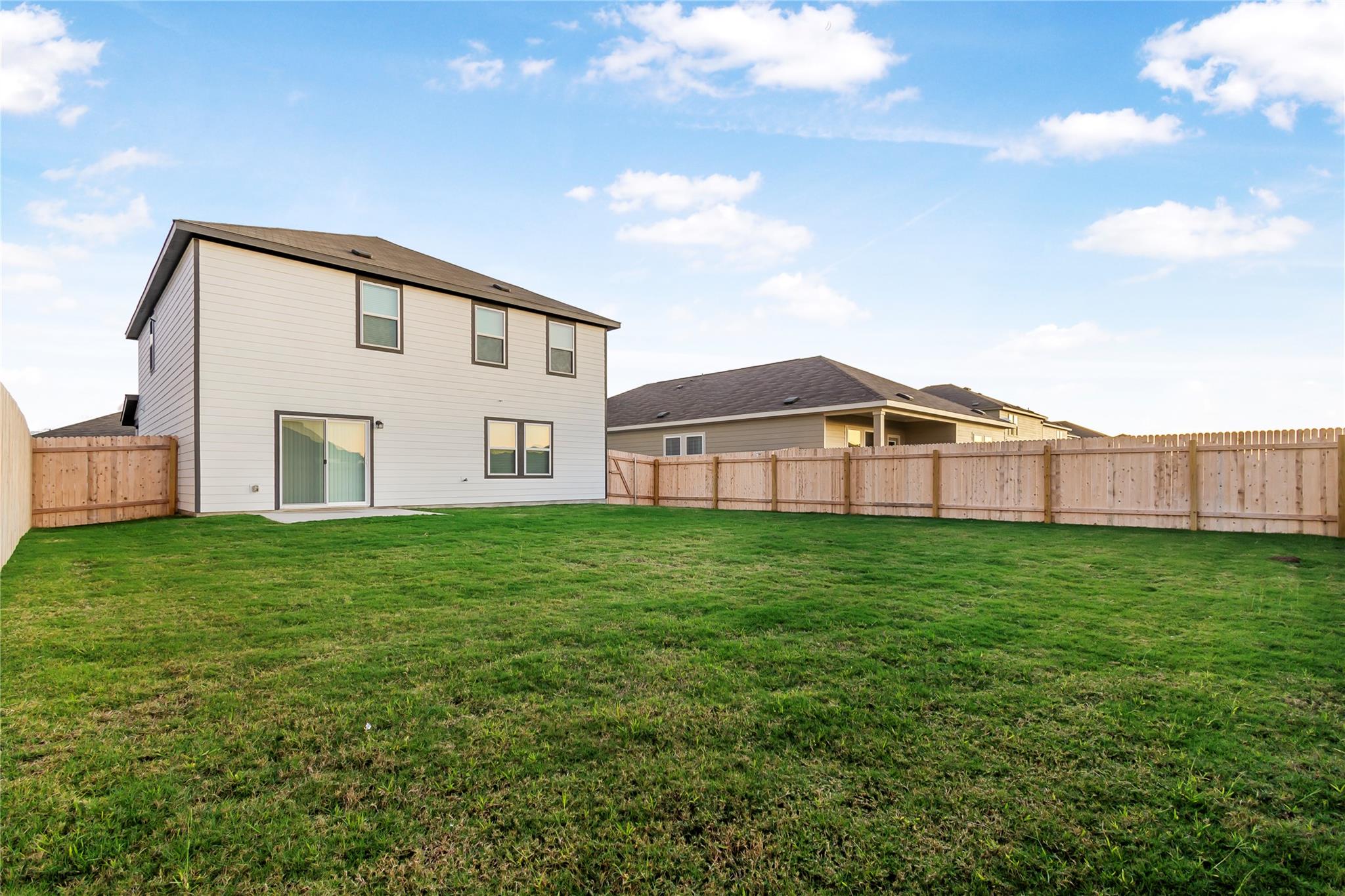 337 Wedemeyer St, Taylor, TX 76574