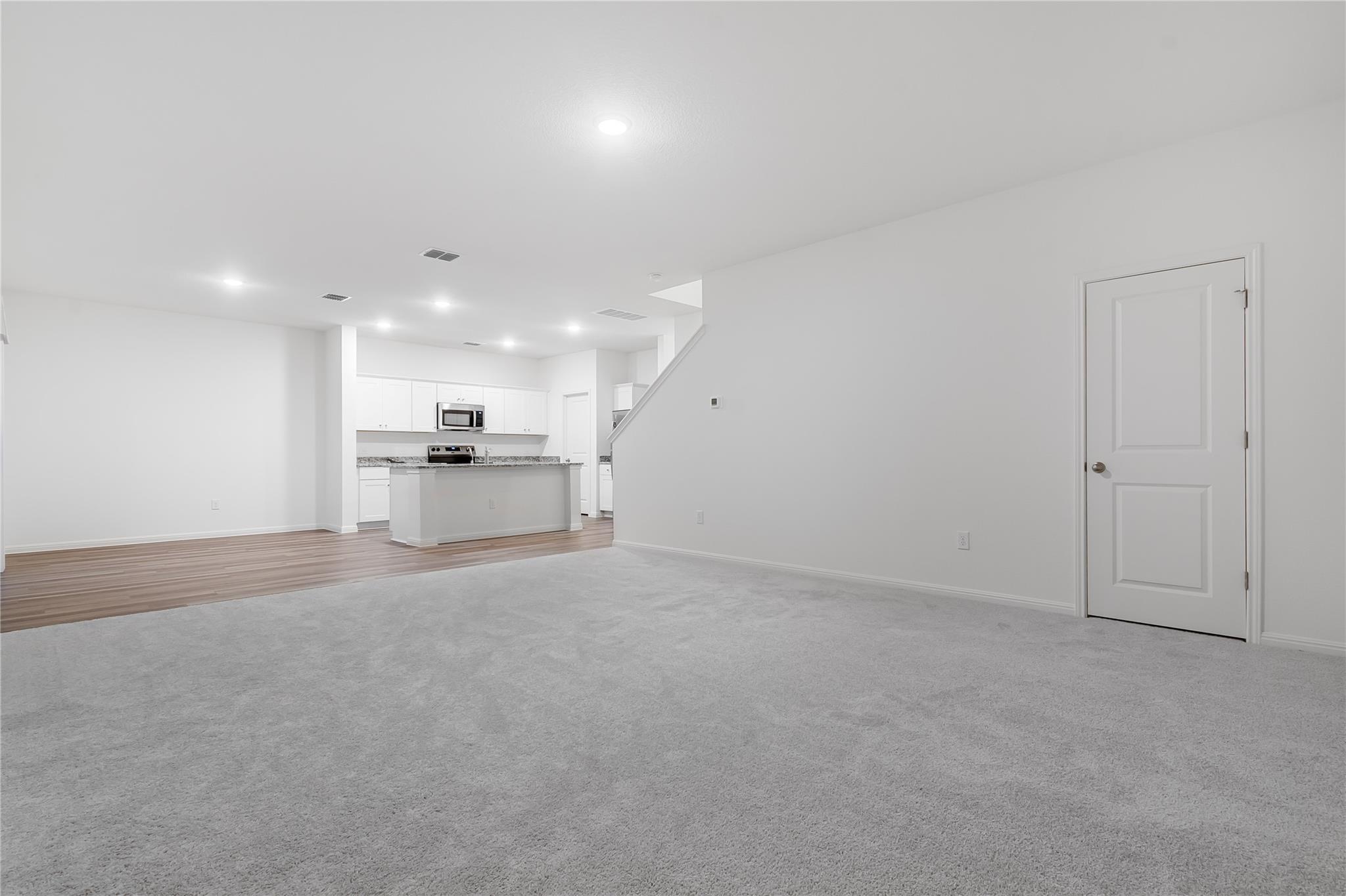 337 Wedemeyer St, Taylor, TX 76574