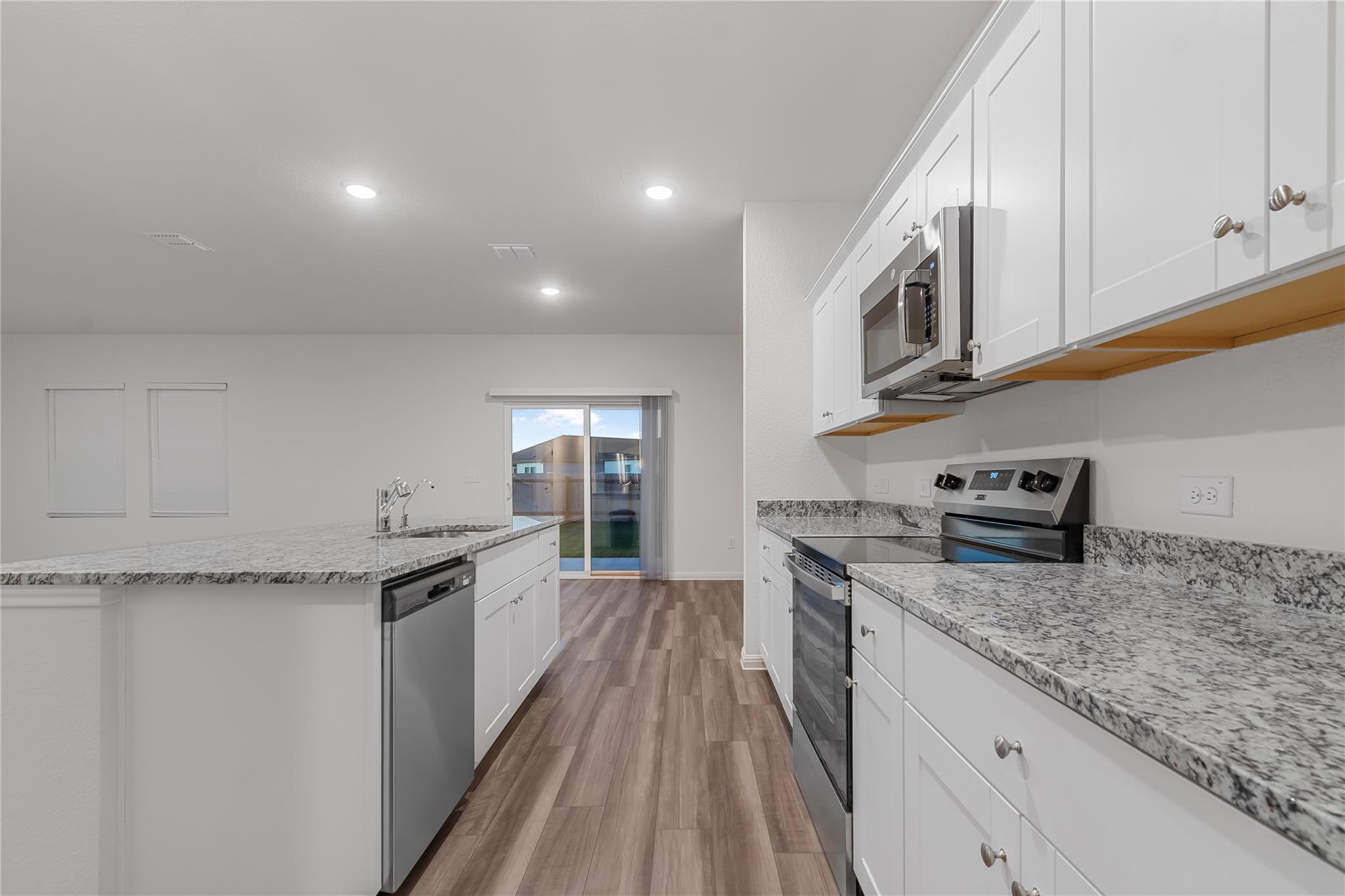 337 Wedemeyer St, Taylor, TX 76574