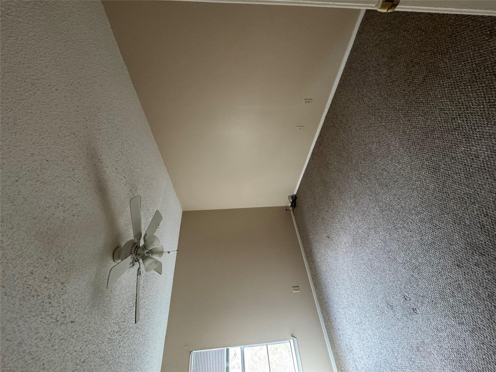 1713 Hiawatha Dr, Kerrville, TX 78028