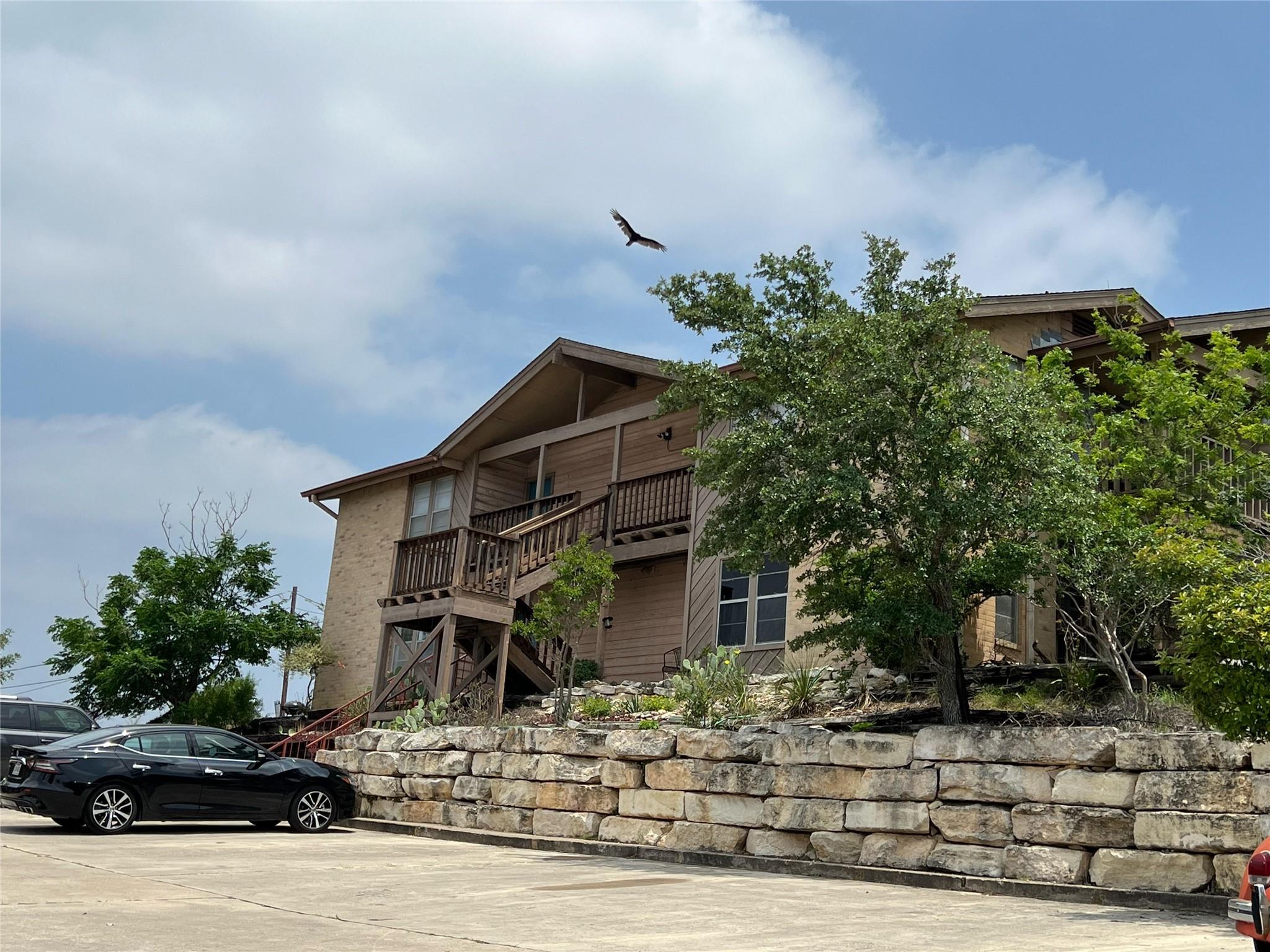 1713 Hiawatha Dr, Kerrville, TX 78028