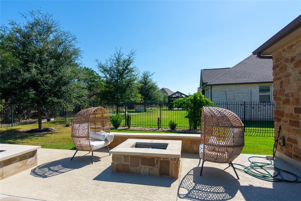 205 Eiglehart Rd, Austin, TX 78737